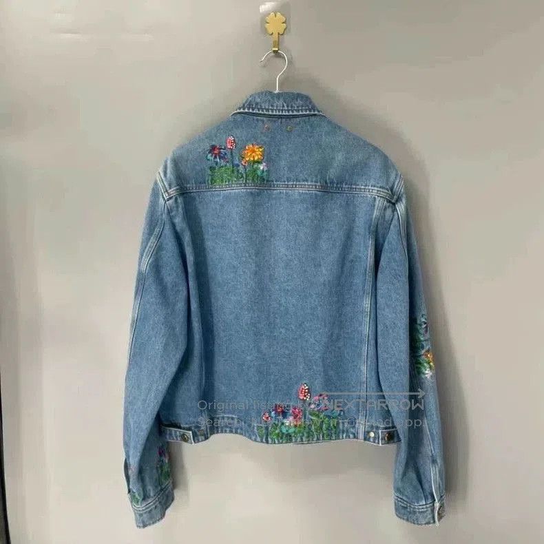 Louis Vuitton Louis Vuitton LV blue embroidered floral denim jacket. Size US L / EU 52-54 / 3 - 2 Thumbnail