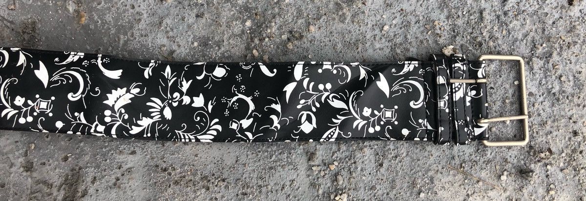 Comme des Garcons × Tricot Comme des Garcons 💕Hot CDG Tricot Abstrack Flower Belts ❤️ Size ONE SIZE - 8 Thumbnail