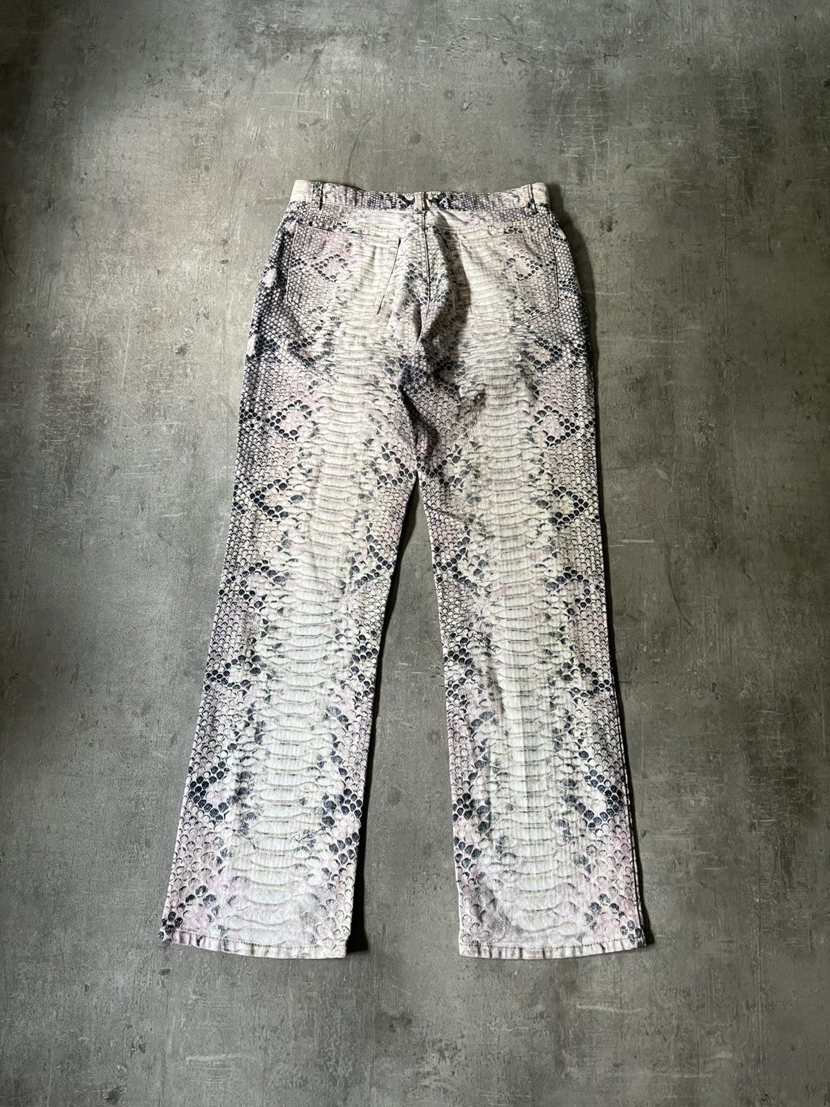 Roberto Cavalli Roberto Cavalli A/W 2002 Python effect pants very rare Size US 30 / EU 46 - 2 Thumbnail