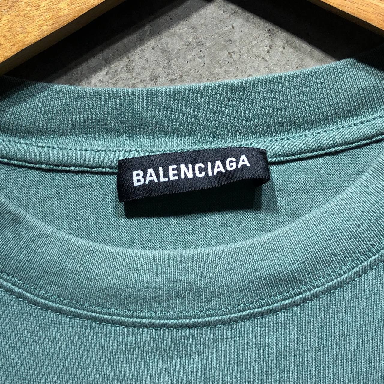 Balenciaga Balenciaga copy right small logo tee Size US M / EU 48-50 / 2 - 4 Thumbnail