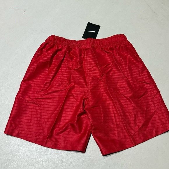 Nike NWT NIKE DRI-FIT RED SHORTS WHITE STRIPED SZ SMALL S Size 24" / US 00 / IT 34 - 6 Thumbnail