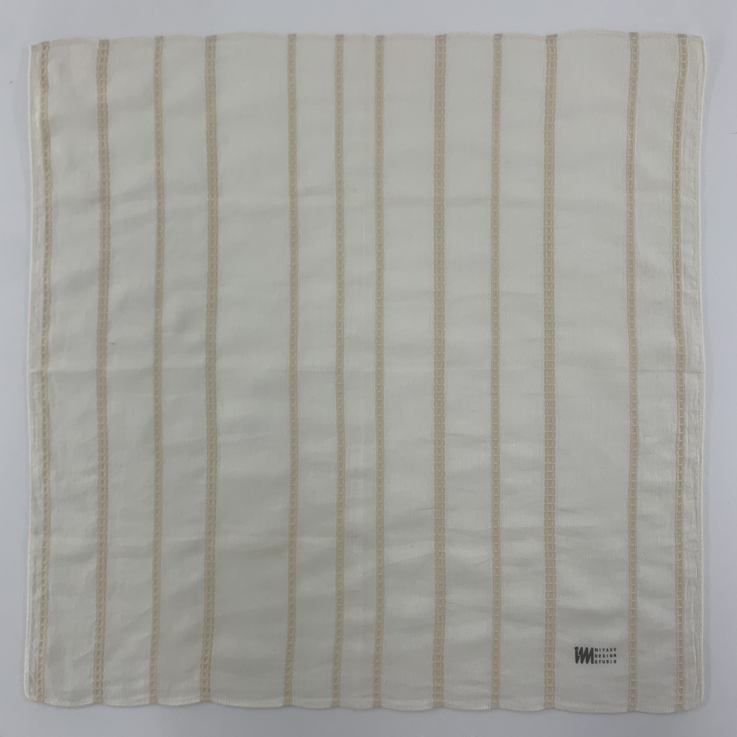 Issey Miyake Issey Miyake Handkerchief Bandana Neckerchief Square TB3304 Size ONE SIZE - 2 Thumbnail