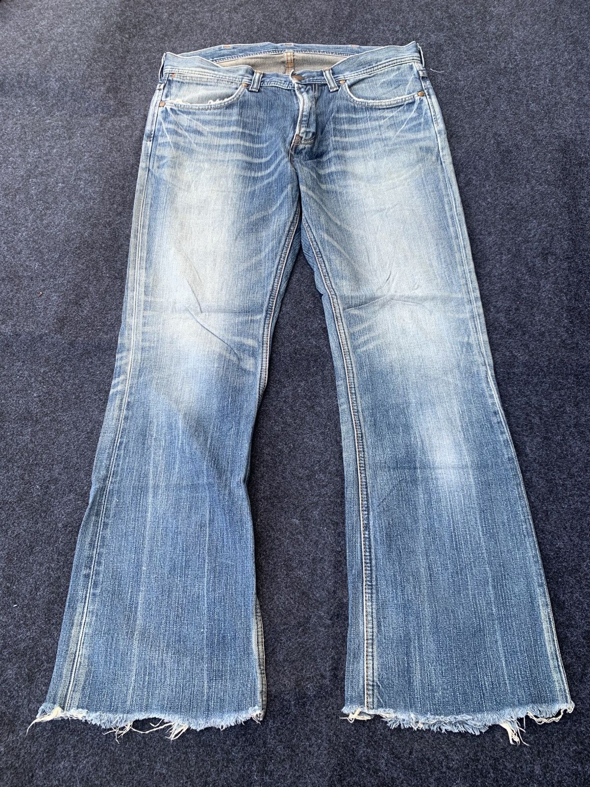 FLARE VINTAGE WRANGLER.