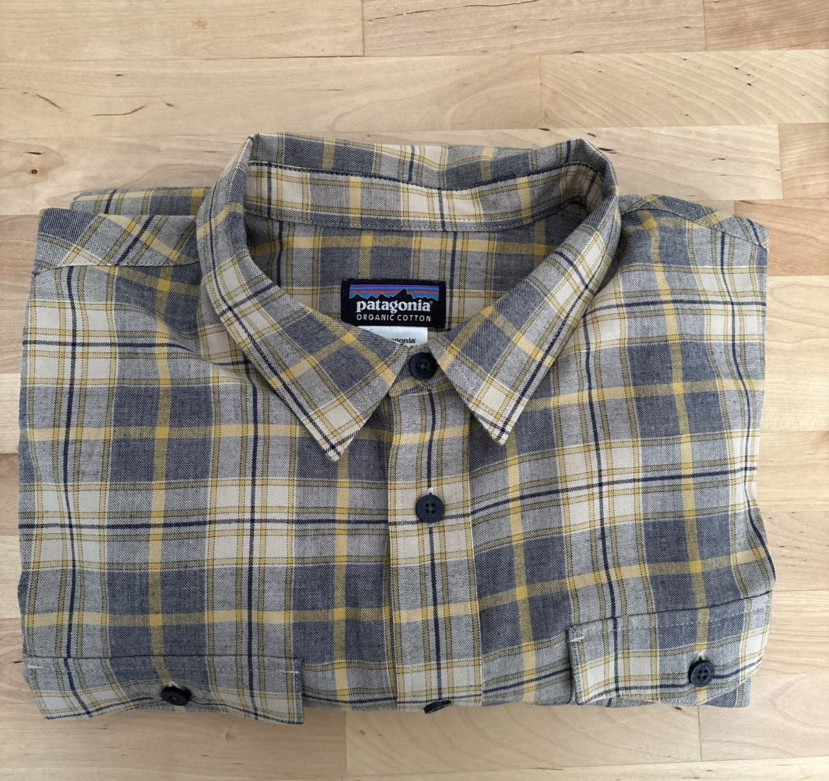 Patagonia Patagonia Organic Cotton Flannel Common threads XL yellow Size US XL / EU 56 / 4 - 1 Thumbnail