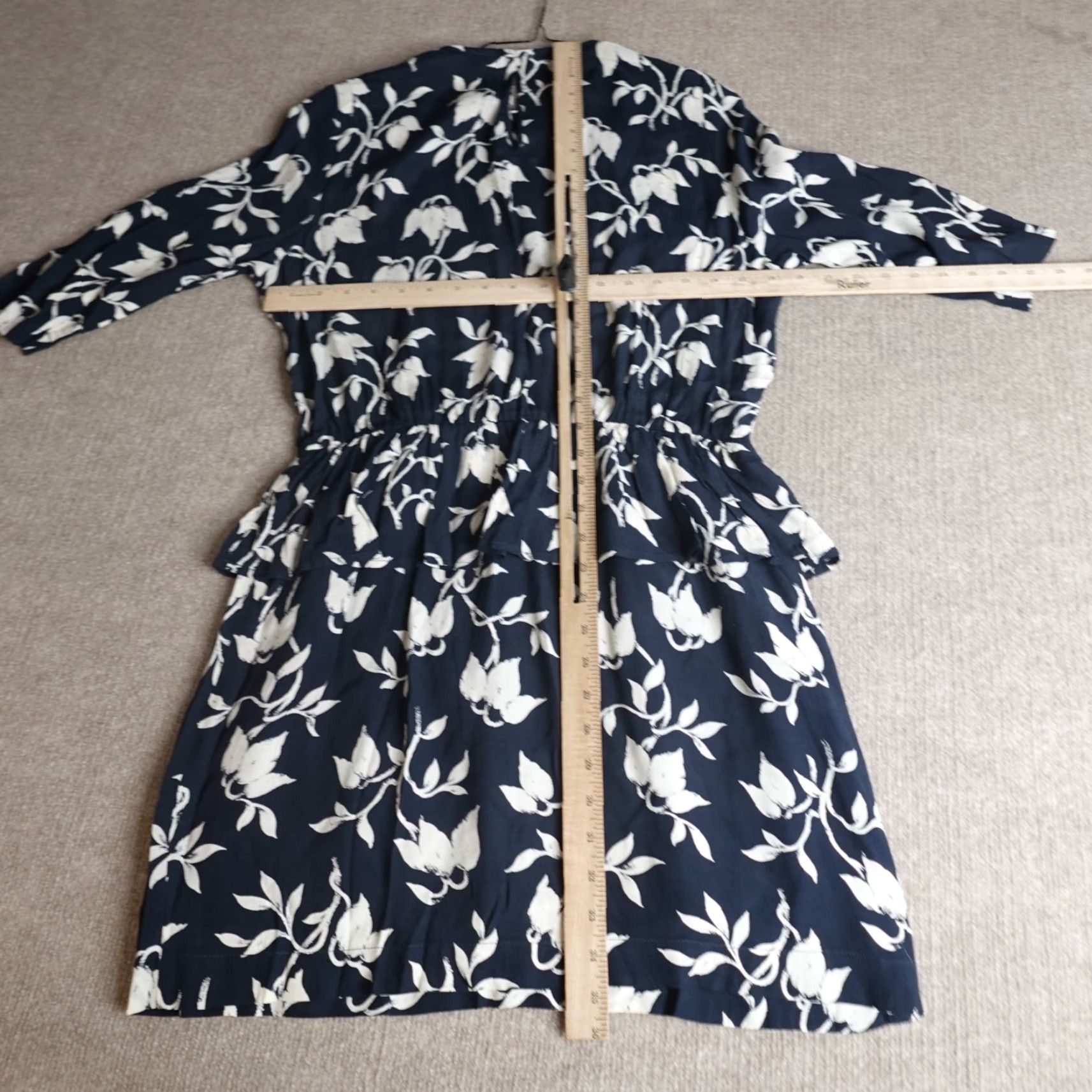 Ganni Ganni Dress Womens Midi Blue Floral Crepe L/Blue Viscose Sundress 3/4 Sleeve Pullover Regular Maxi? Size L / US 10 / IT 46 - 4 Thumbnail