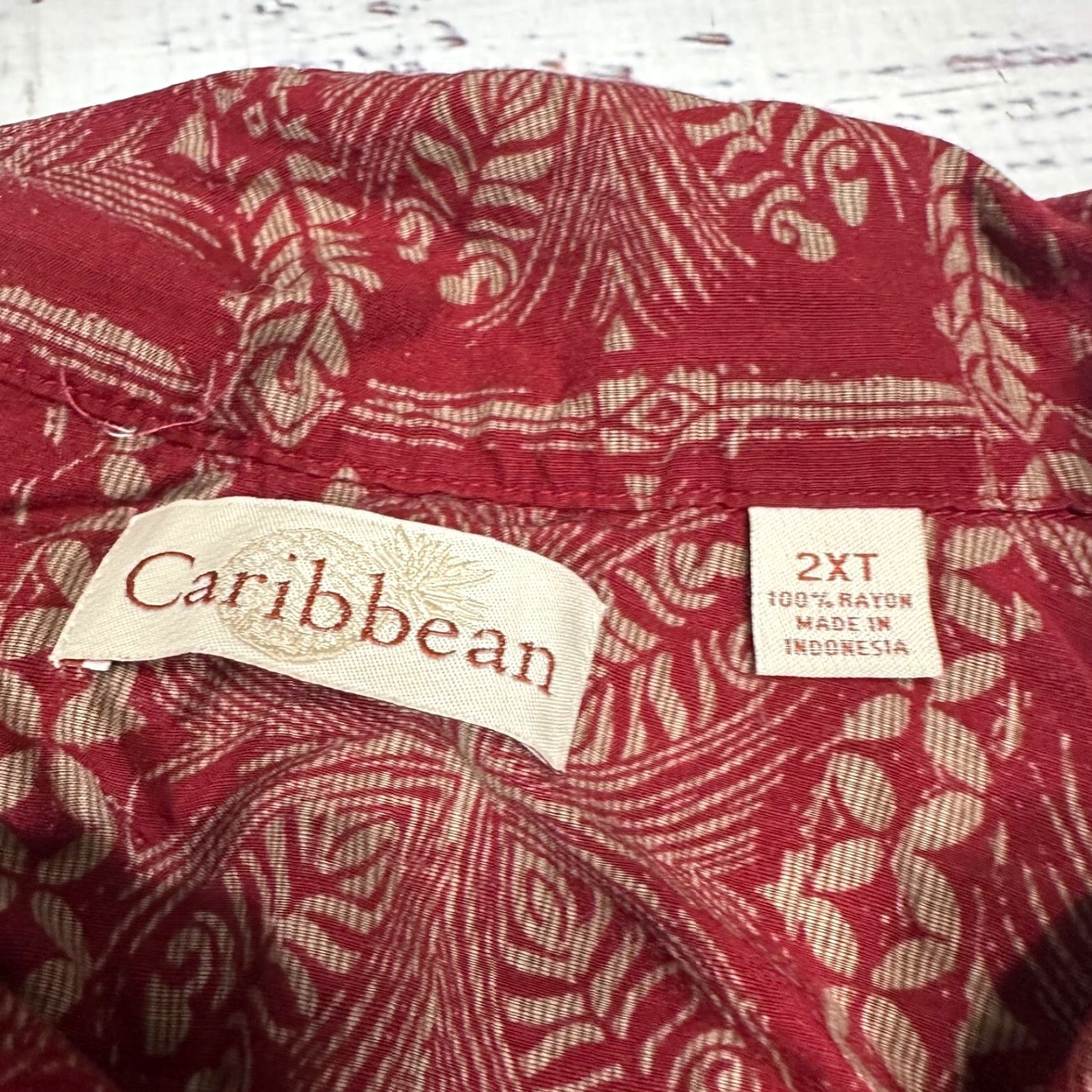 Vintage Caribbean Mens Button-Up Hawaiian Shirt 2XT Red Short Sleeve Collared Geometr Hawaiian 2XT Mens Shirts Red Short Sleeve Button-Up Gift Values Size US XXL / EU 58 / 5 - 5 Thumbnail
