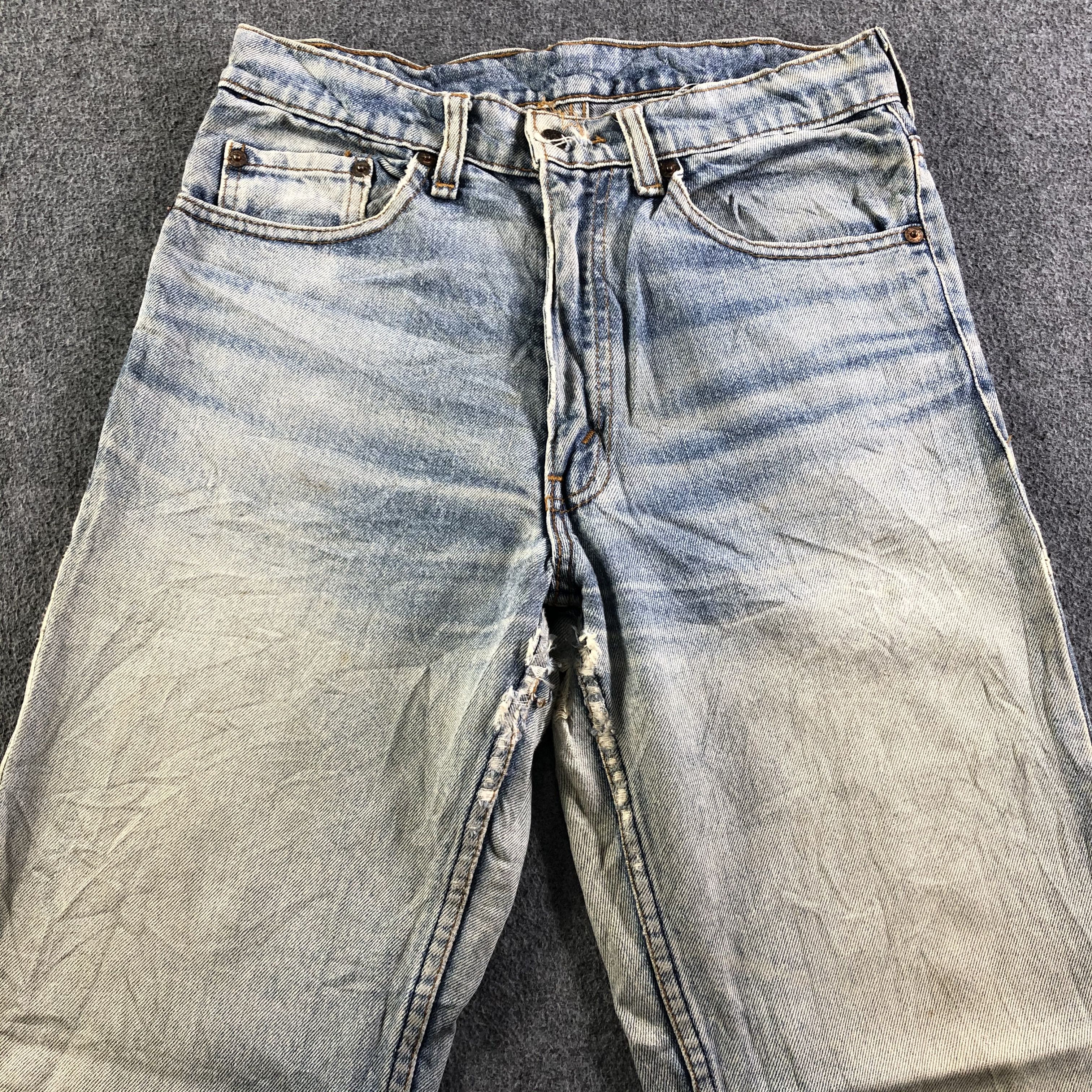 Levi's Vintage 90s Light Wash Levis Jeans-J3938 Size US 29 - 3 Thumbnail