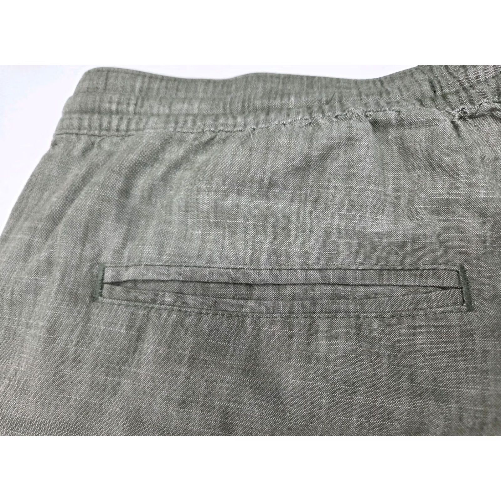 Banana Republic Banana Republic Mens Chino Cotton Casual Shorts Size 33 Green Solid Flat Front Elastic Drawstring 8in Inseam Reg Men Size US 33 - 6 Thumbnail