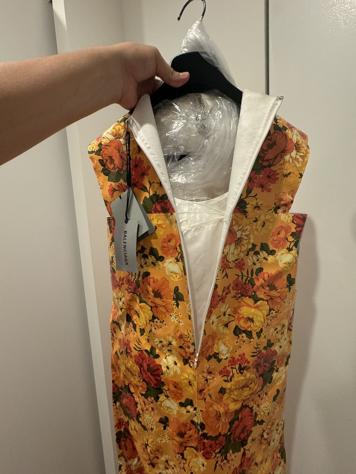 Balenciaga BALENCIAGA RUNWAY FLORAL MAXI DRESS Size XS / US 0-2 / IT 36-38 - 2 Thumbnail