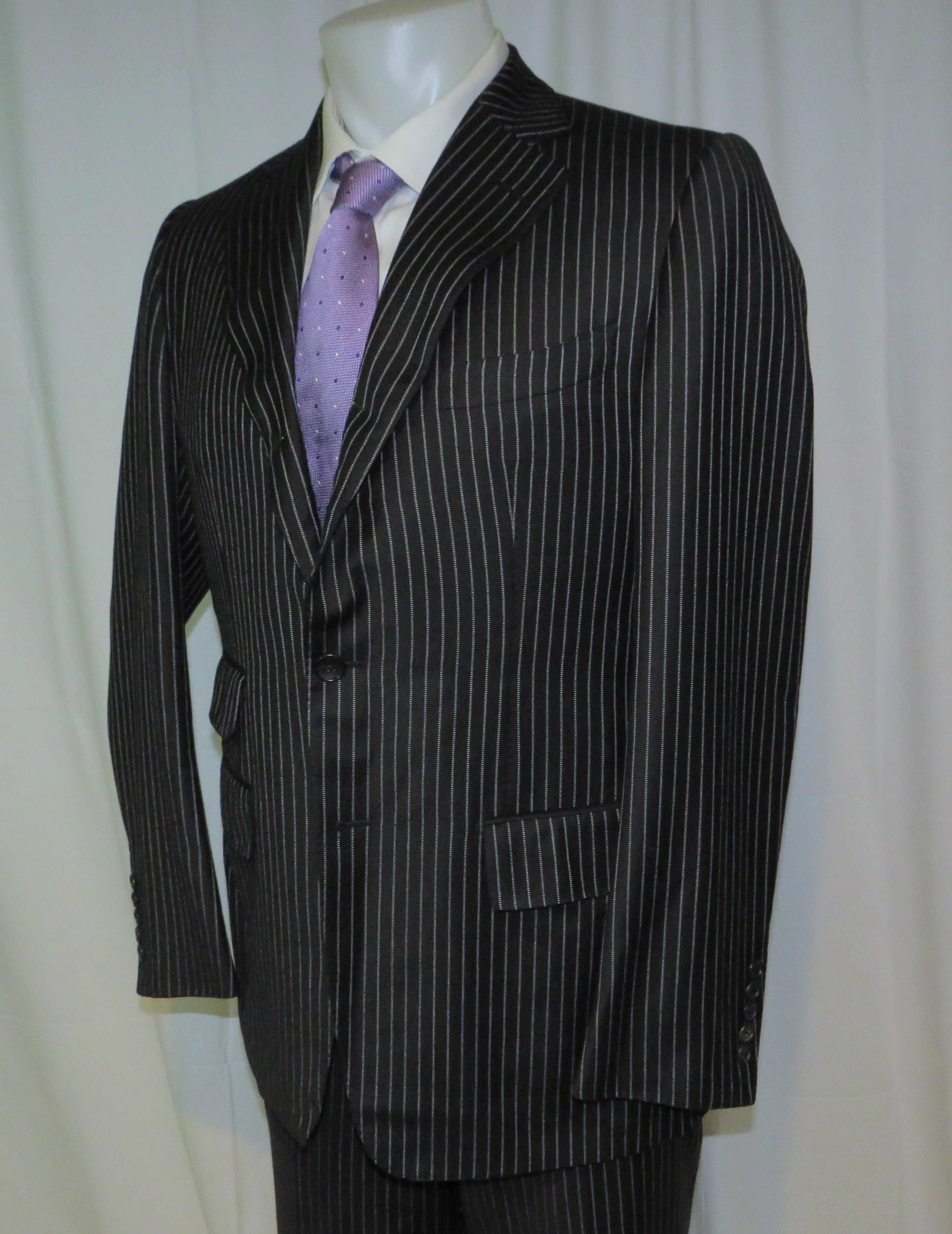 Tom Ford Base B Cashmere Blend Black Striped Three Roll Two Suit 42R Size 42R - 8 Thumbnail