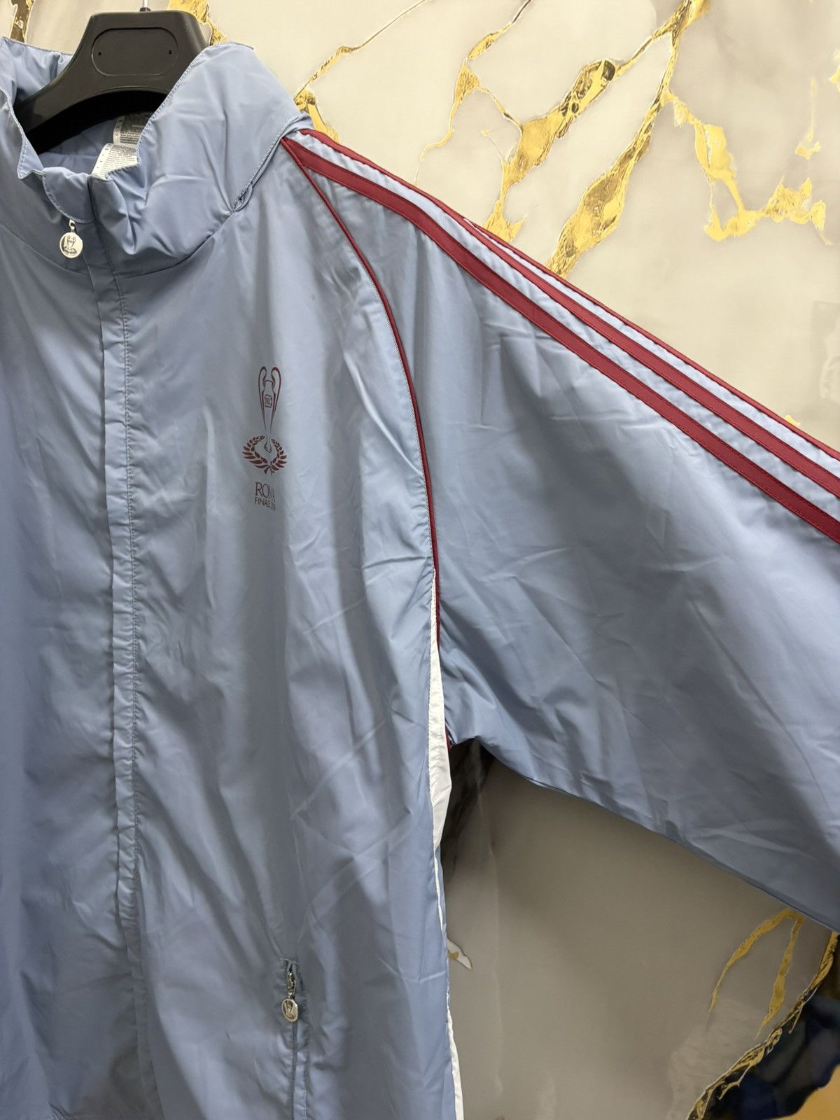 Adidas Windbreaker jacket champions league final 2009 NEW size L Size US L / EU 52-54 / 3 - 5 Thumbnail