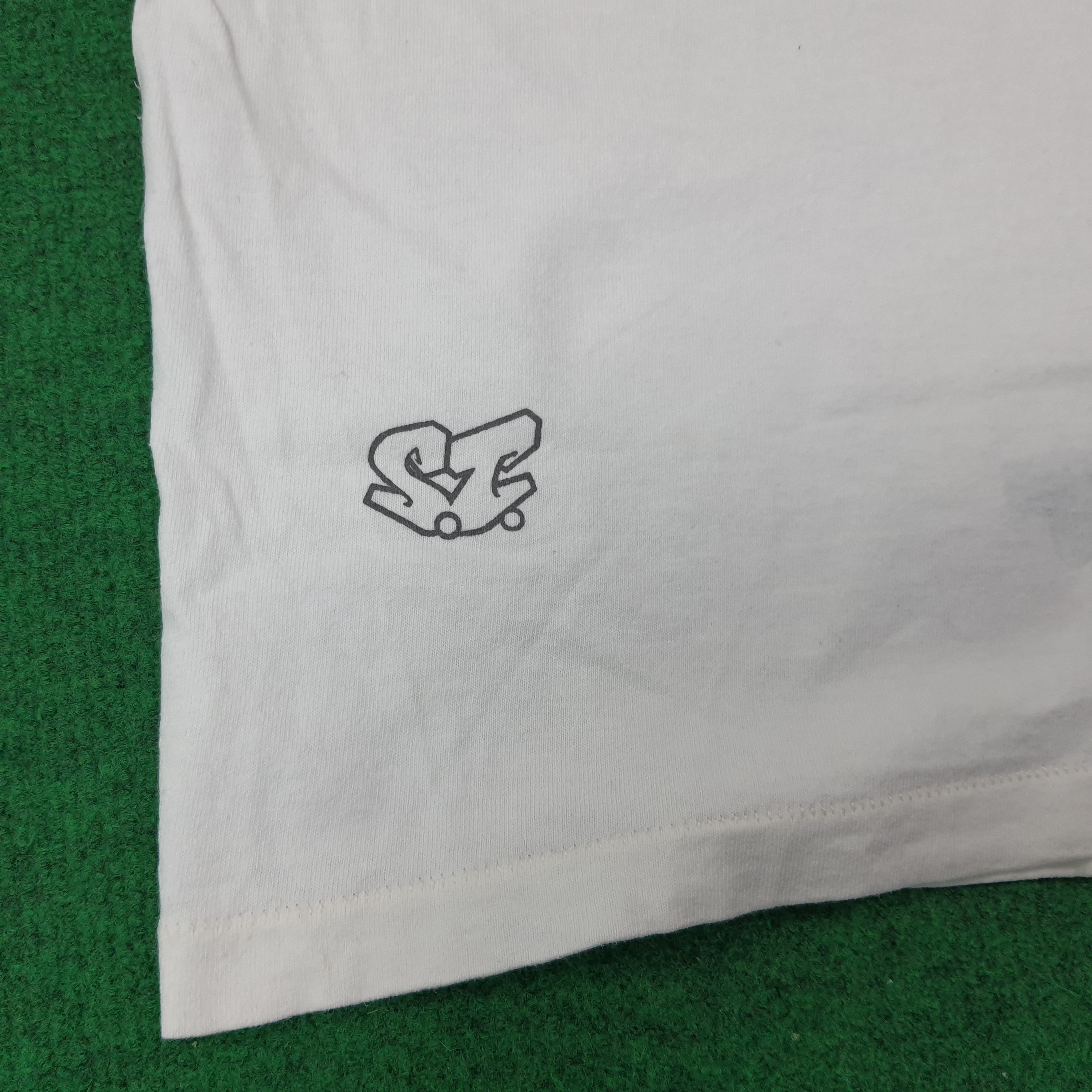 Vintage Vintage 90s Airbrush Hip Hop DJ Tshirt C267N40 Size US L / EU 52-54 / 3 - 5 Thumbnail