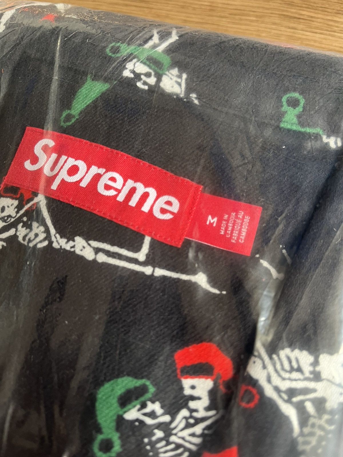 Hanes × Supreme Supreme Hanes Holiday Pajama Set Black Size Medium (FW25) Size ONE SIZE - 2 Thumbnail