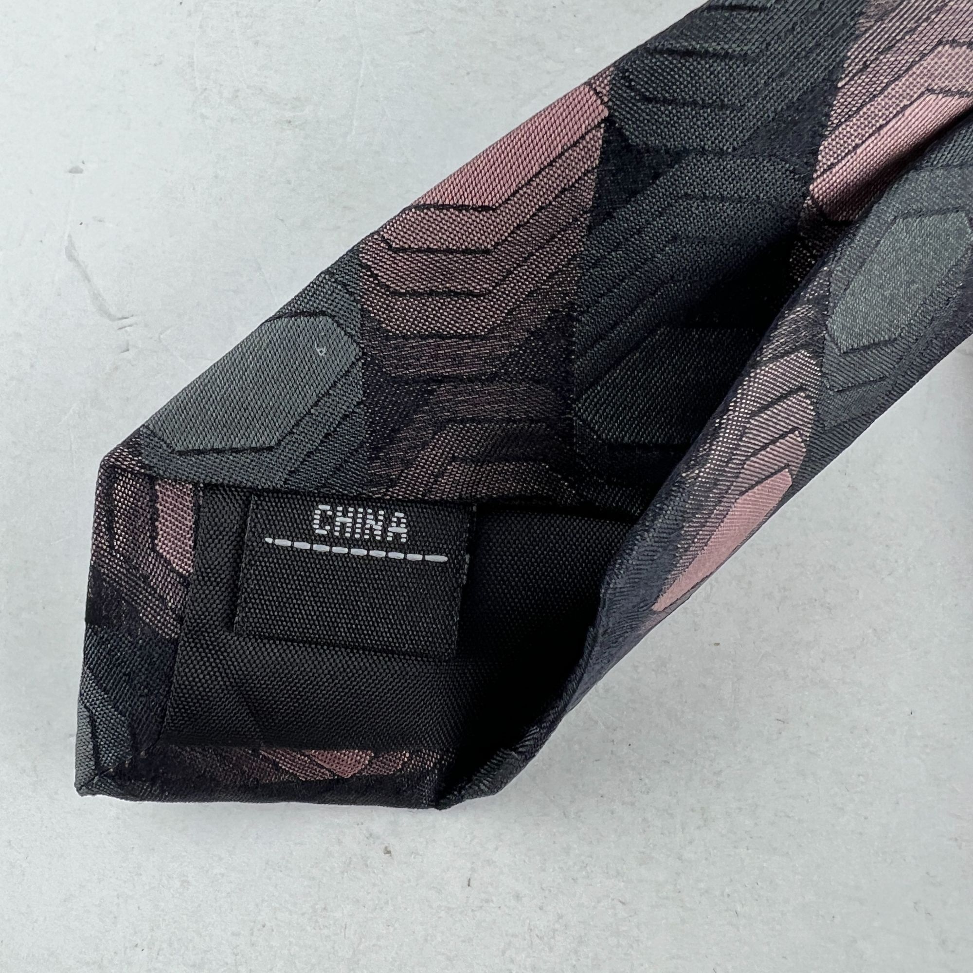 Croft & Barrow Croft & Barrow Geometric Cube Design Necktie Tie Silk Size ONE SIZE - 6 Thumbnail
