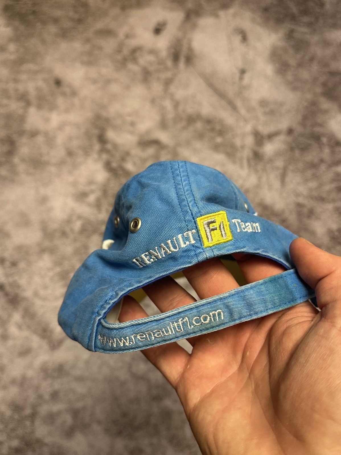 Formula 1 × Gallery Dept. Vintage Seven Renault F1 Team Cap Blue Racing Hat Formula 1 Size ONE SIZE - 4 Thumbnail