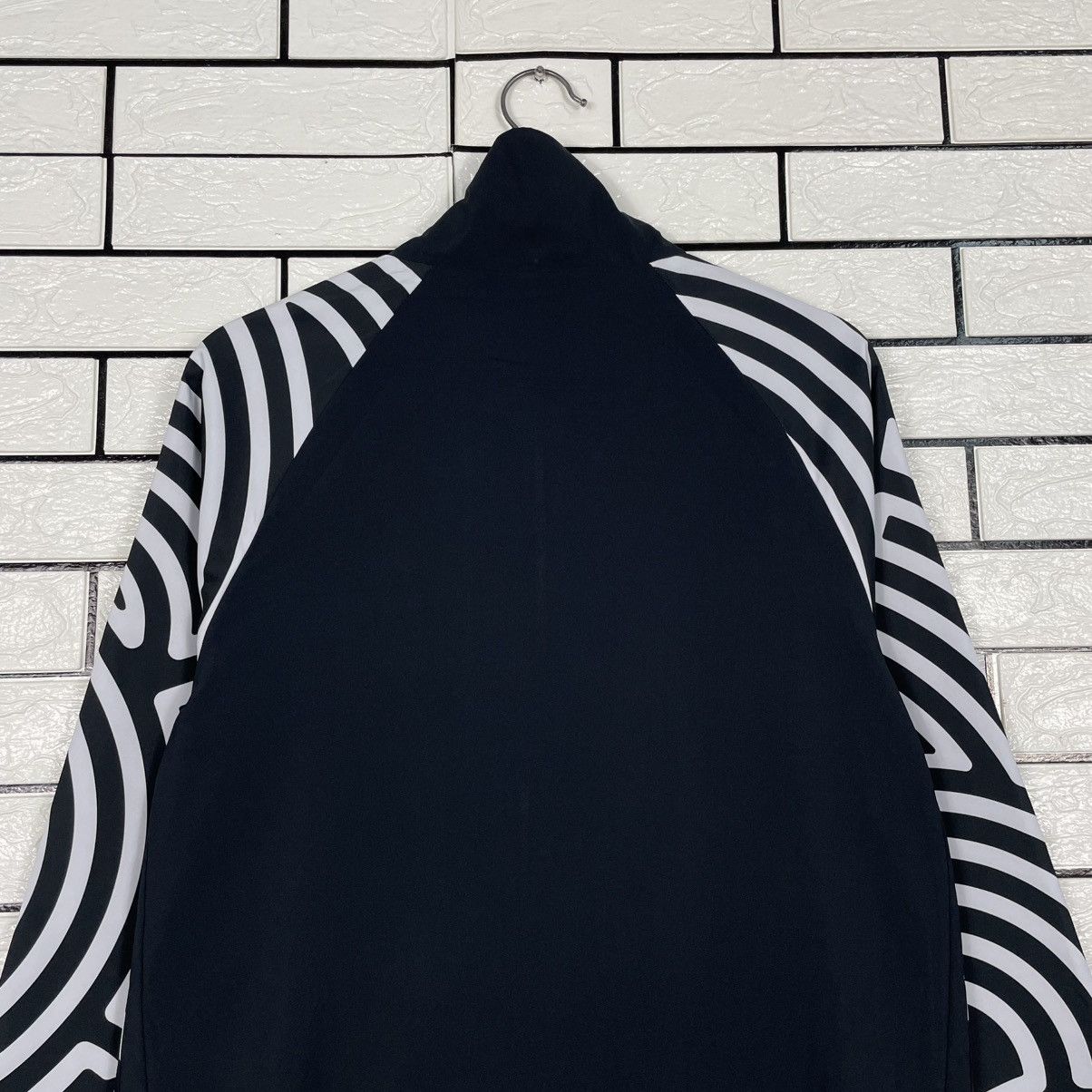 Adidas Adidas Three Stripes Zipper Jacket Size US M / EU 48-50 / 2 - 8 Thumbnail