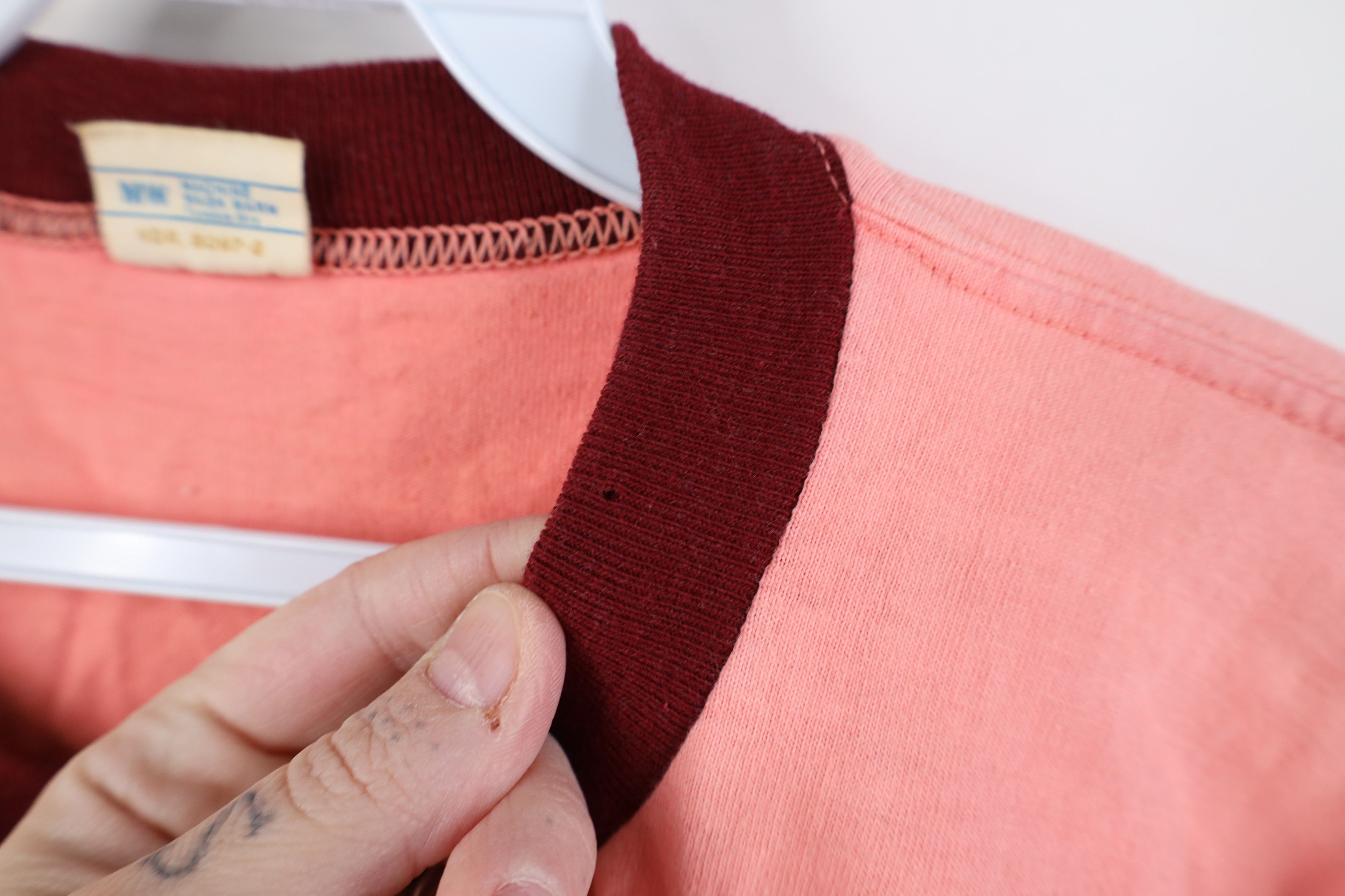Vintage Vintage 60s 70s Streetwear Pocket T-Shirt Pink Red USA Size US L / EU 52-54 / 3 - 4 Thumbnail