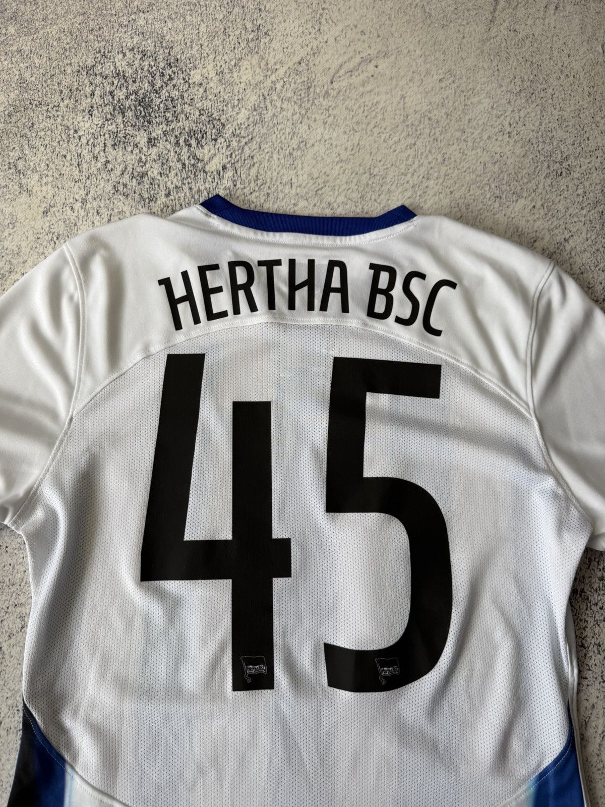 Nike Hertha BSC #45 Berlin Home Jersey 2021/22 by Nike Size US M / EU 48-50 / 2 - 17 Thumbnail