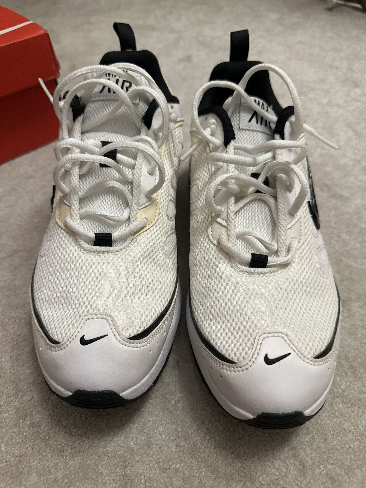 Nike Used Nike Air Max AP ‘White Black’ Size US 9 / EU 42 - 3 Thumbnail