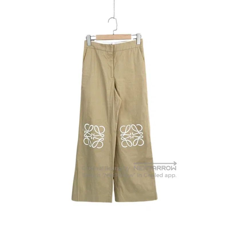 Loewe Loewe Cotton 24ss embossed logo trousers Size 42" / US 20 - 1 Thumbnail