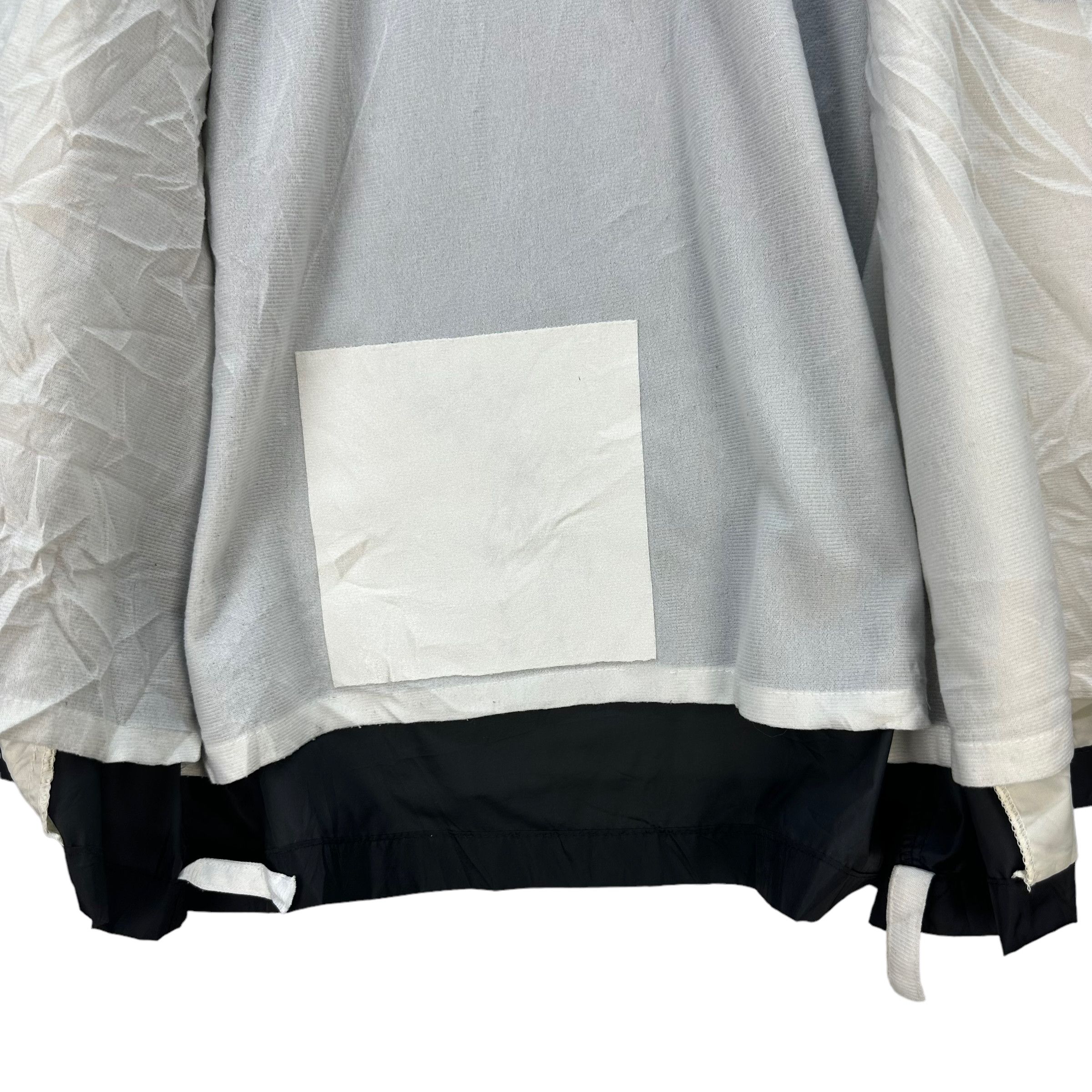 Vintage ROAD RUNNER MOONEYES BIG LOGO COACH JACKET #7681-164 Size US L / EU 52-54 / 3 - 14 Thumbnail