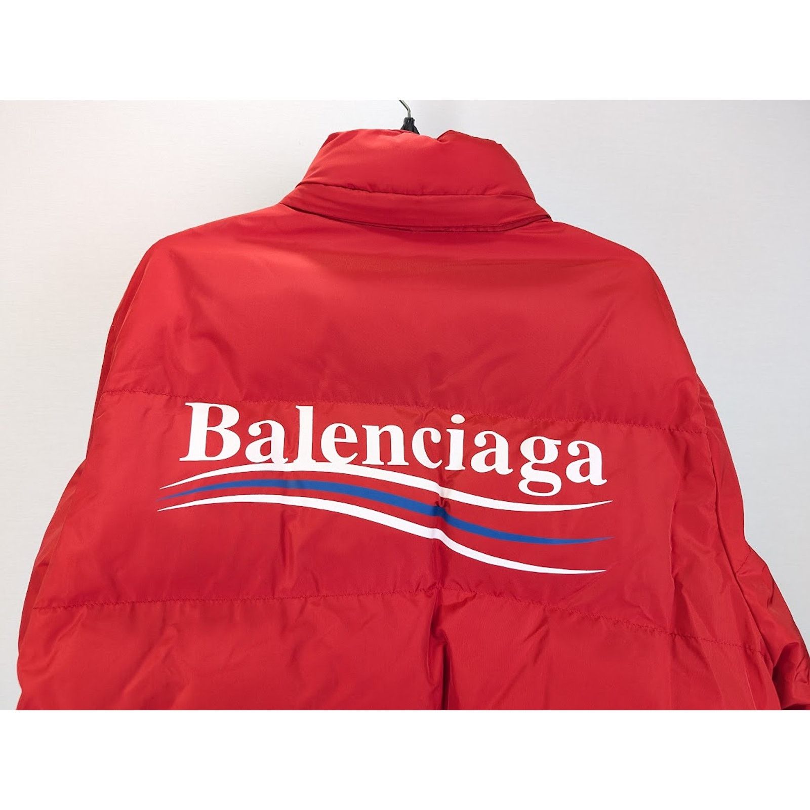 Balenciaga o1rshd1 /DUP/ Micro Faille C-Shape Puffer Jacket Bright Red Size XS / US 0-2 / IT 36-38 - 13 Thumbnail