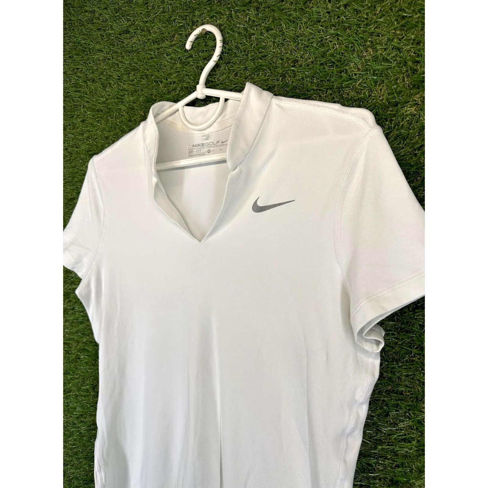 Nike Nike Golf Dri-FIT Shirt White Size M 2016 Sport Jersey Women Size M / US 6-8 / IT 42-44 - 2 Thumbnail