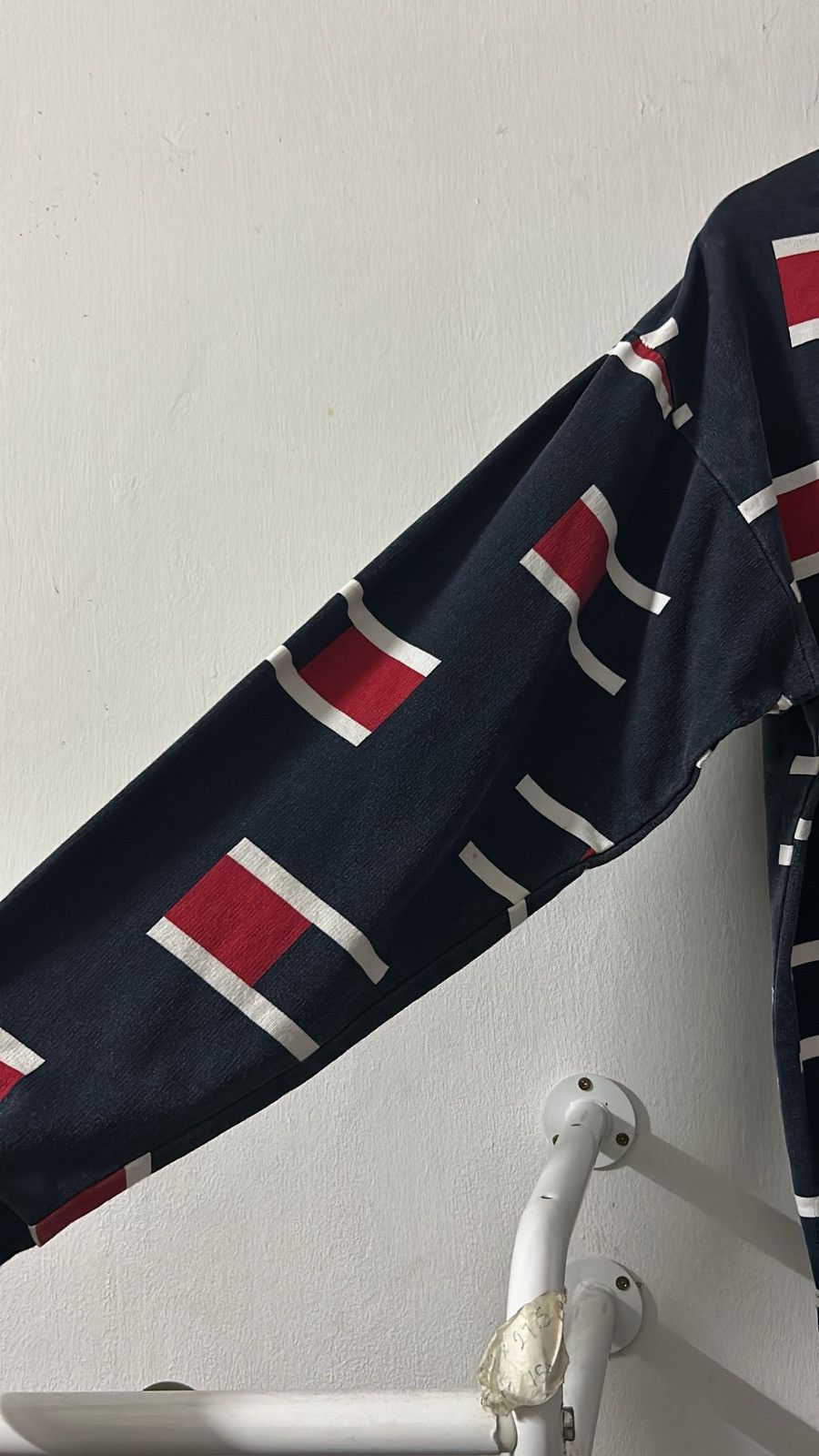 Tommy Hilfiger × Vintage Tommy Hilfiger Polo Collar Sweatshirt Size US L / EU 52-54 / 3 - 4 Thumbnail