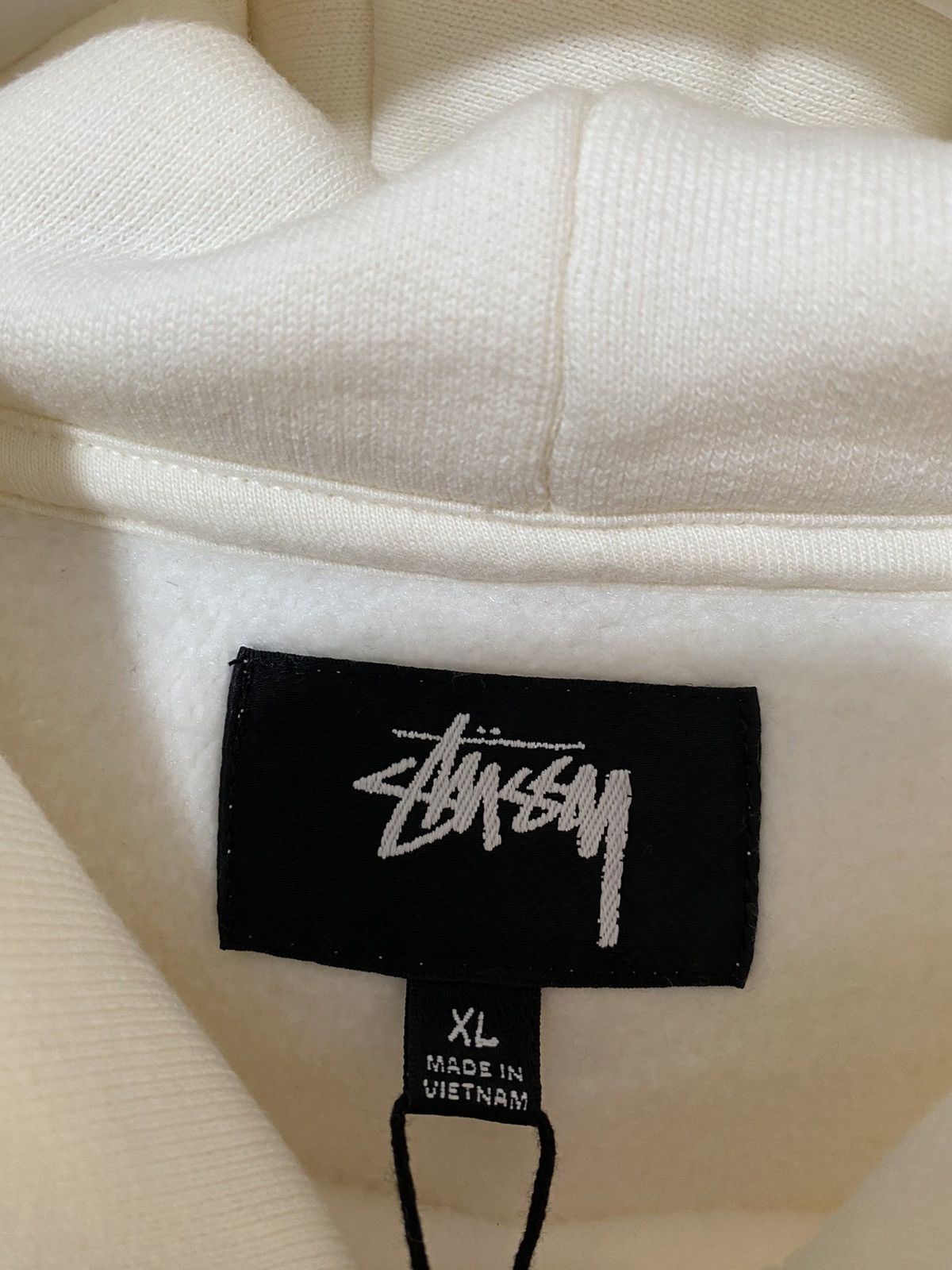 Stussy Stüssy Satin Patch White Sweatshirt with New Front Patch Size US XL / EU 56 / 4 - 8 Thumbnail