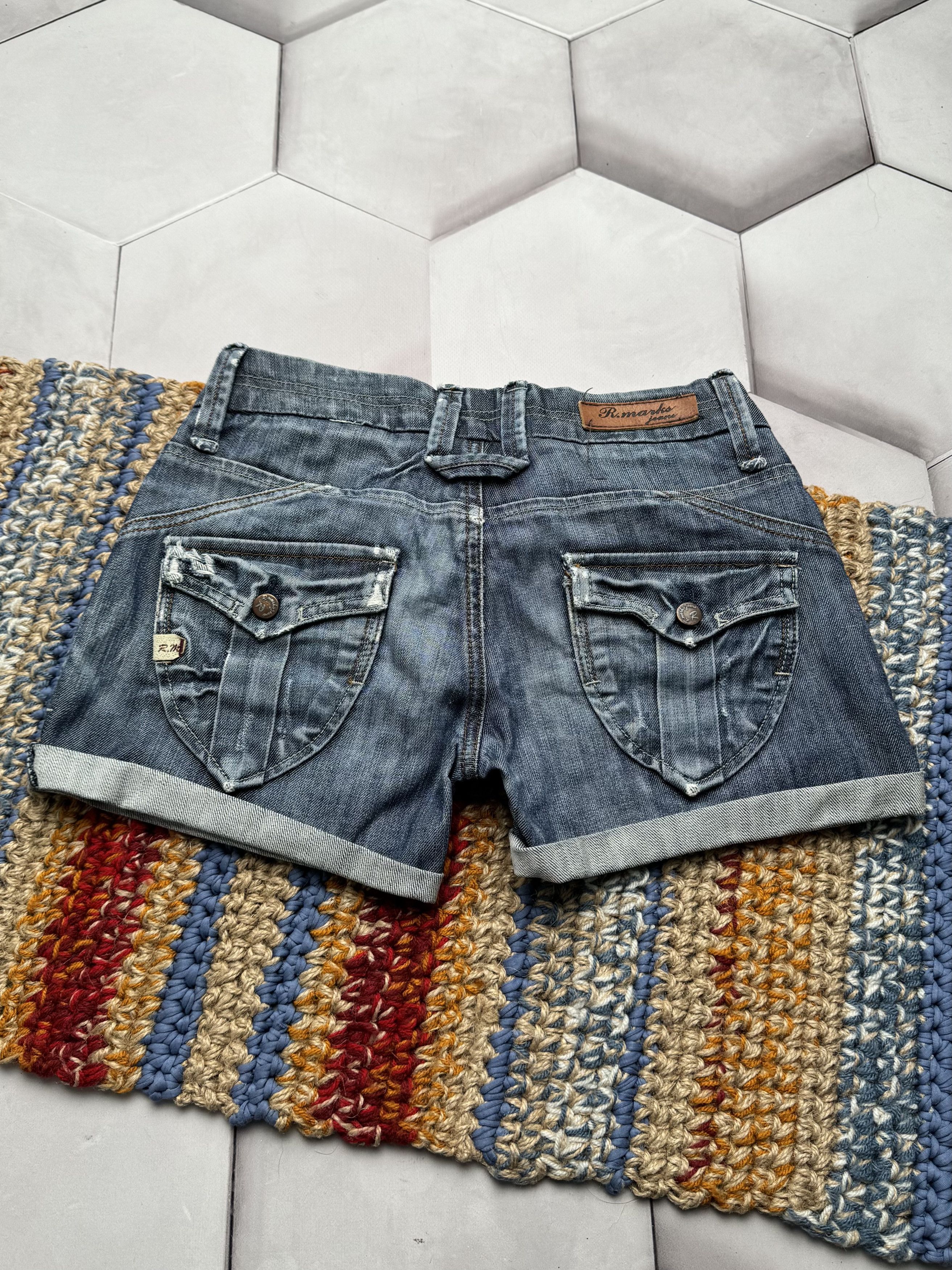 Vintage Vintage Denim Shorts Low Rise Cuffed Y2K Womens (E4) Size 25" / US 0 / IT 36 - 6 Thumbnail