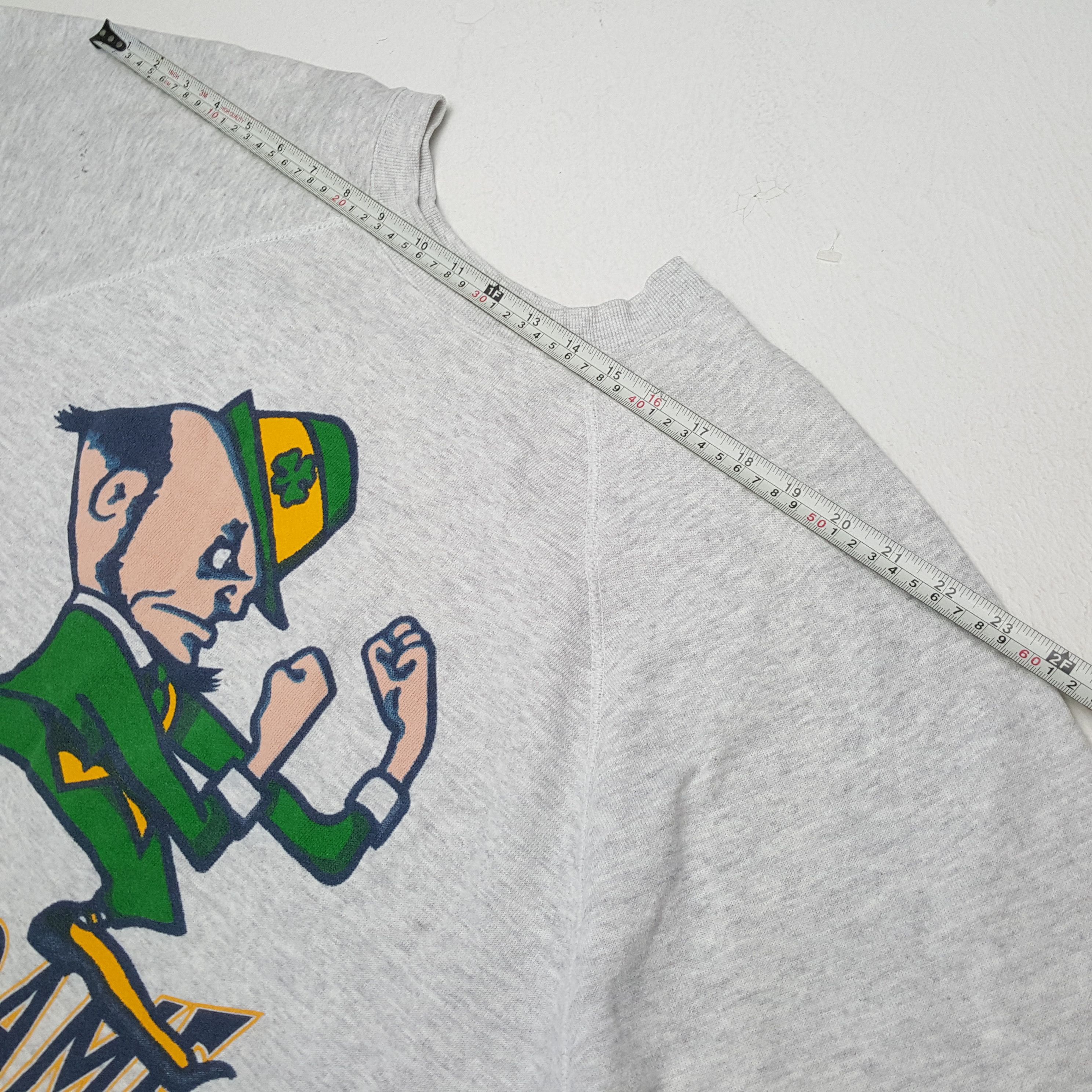 NFL × Vintage NOTRE DAME FIGHTING IRISH NFL Team Vintage Sweatshirt Size US L / EU 52-54 / 3 - 4 Thumbnail