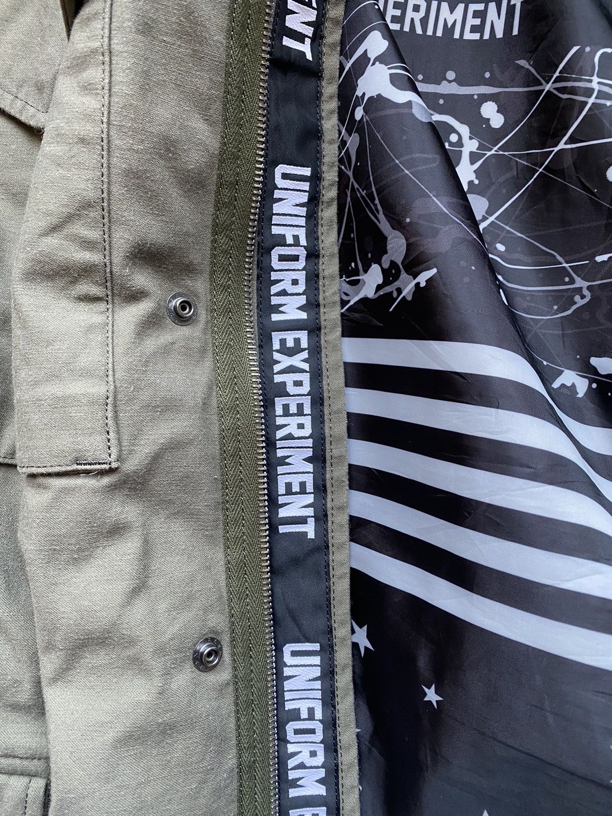 uniform experiment Rare Uniform Experiment M-51 Multi Wappen Parka, L used Size US L / EU 52-54 / 3 - 15 Thumbnail
