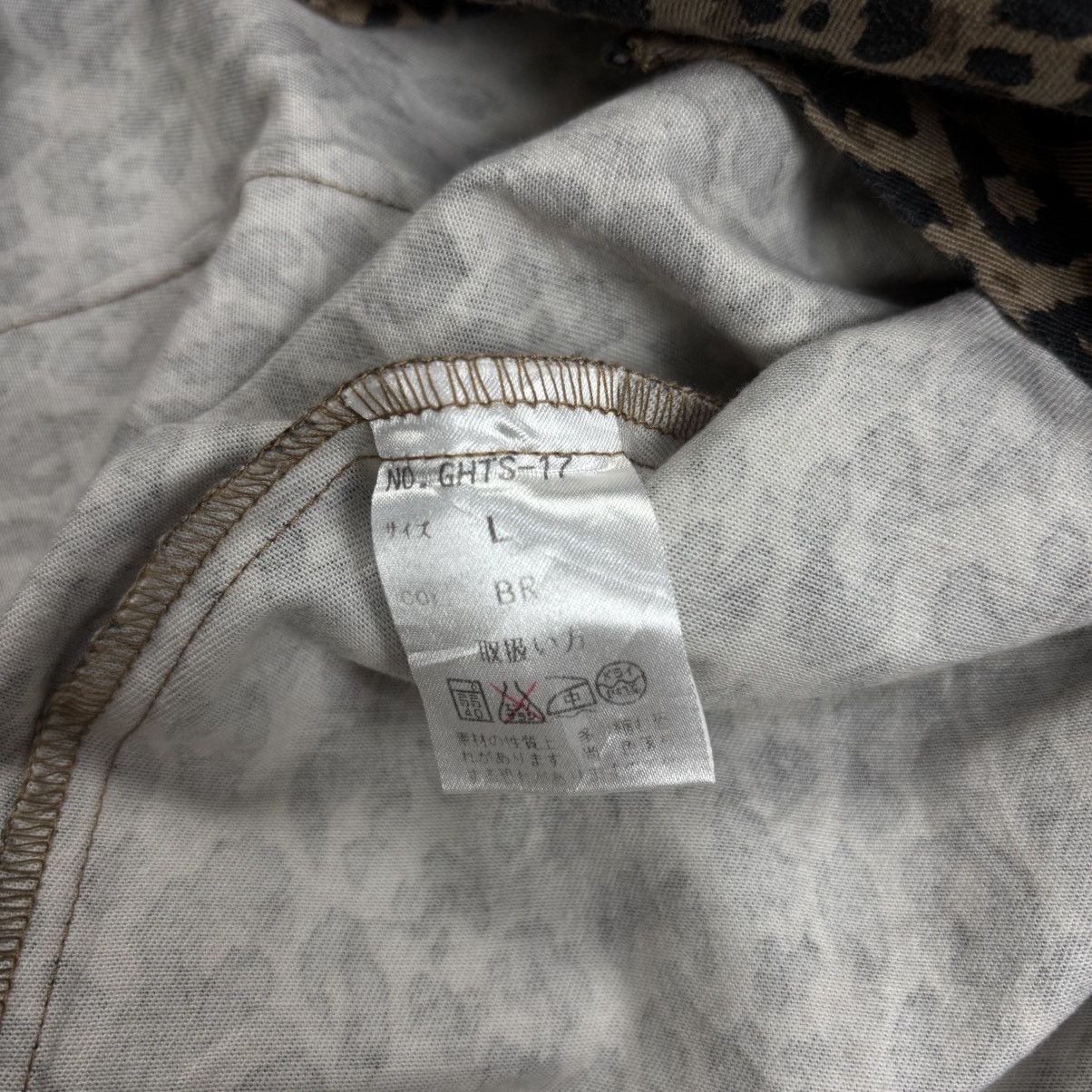 Tornado Mart 2000s Garhina - Vkei Style Cheetah Button Shirt Size US M / EU 48-50 / 2 - 6 Thumbnail