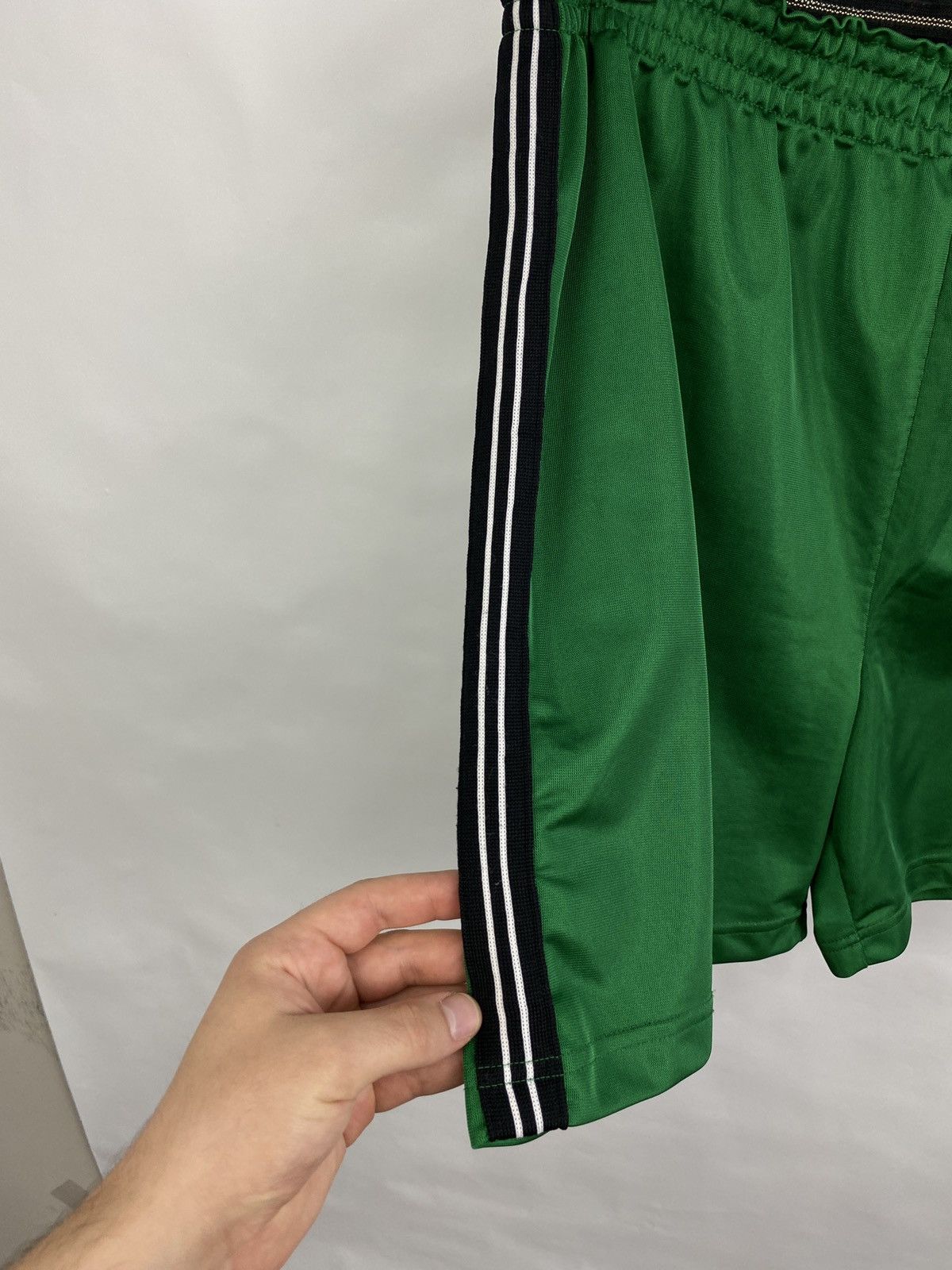 Nike 🇺🇸 Vintage 90s Nike Shorts Y2K Rare Retro Hype Size US 34 / EU 50 - 4 Thumbnail