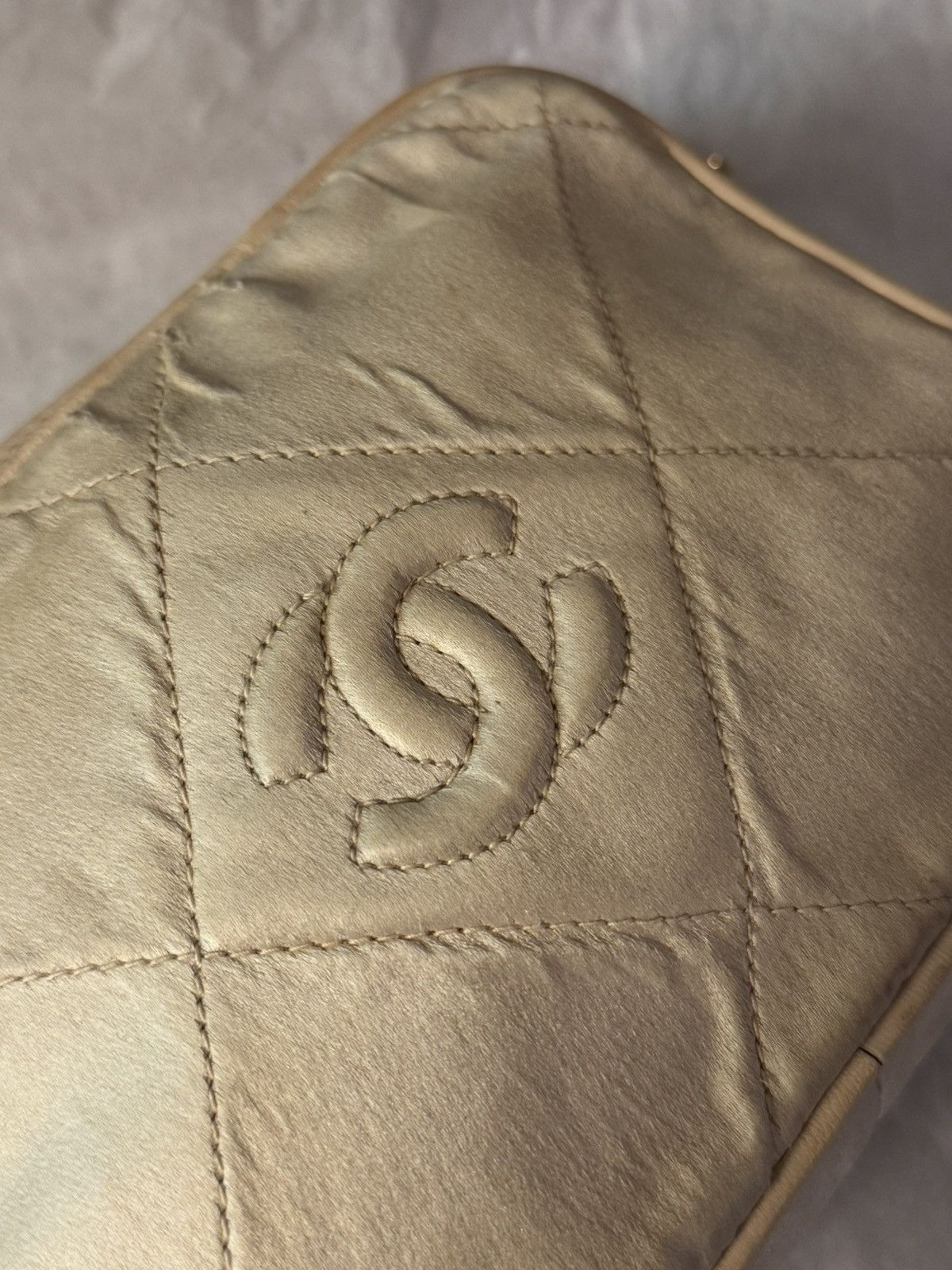 Chanel Vintage Chanel Crossbody Beige Stitched Leather Satin Bag Size ONE SIZE - 6 Thumbnail