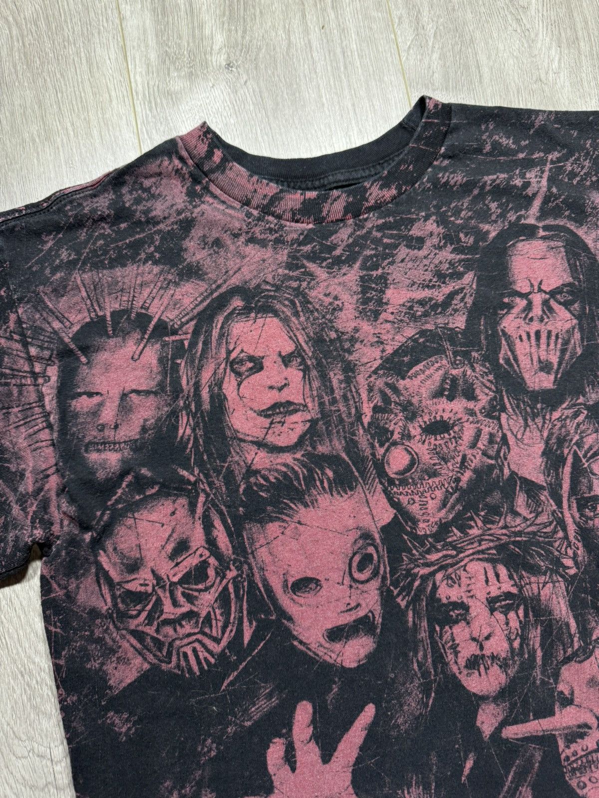 Band Tees Vintage Y2K Slipknot Band T-Shirt Size Small All Over Print Size US S / EU 44-46 / 1 - 5 Thumbnail
