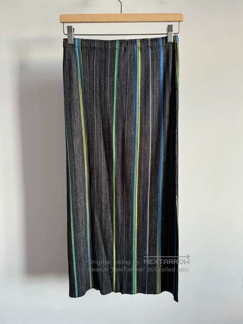 Issey Miyake Issey Miyake Striped Denim Midi Skirt Size 26" / US 2 / IT 38 - 2 Thumbnail