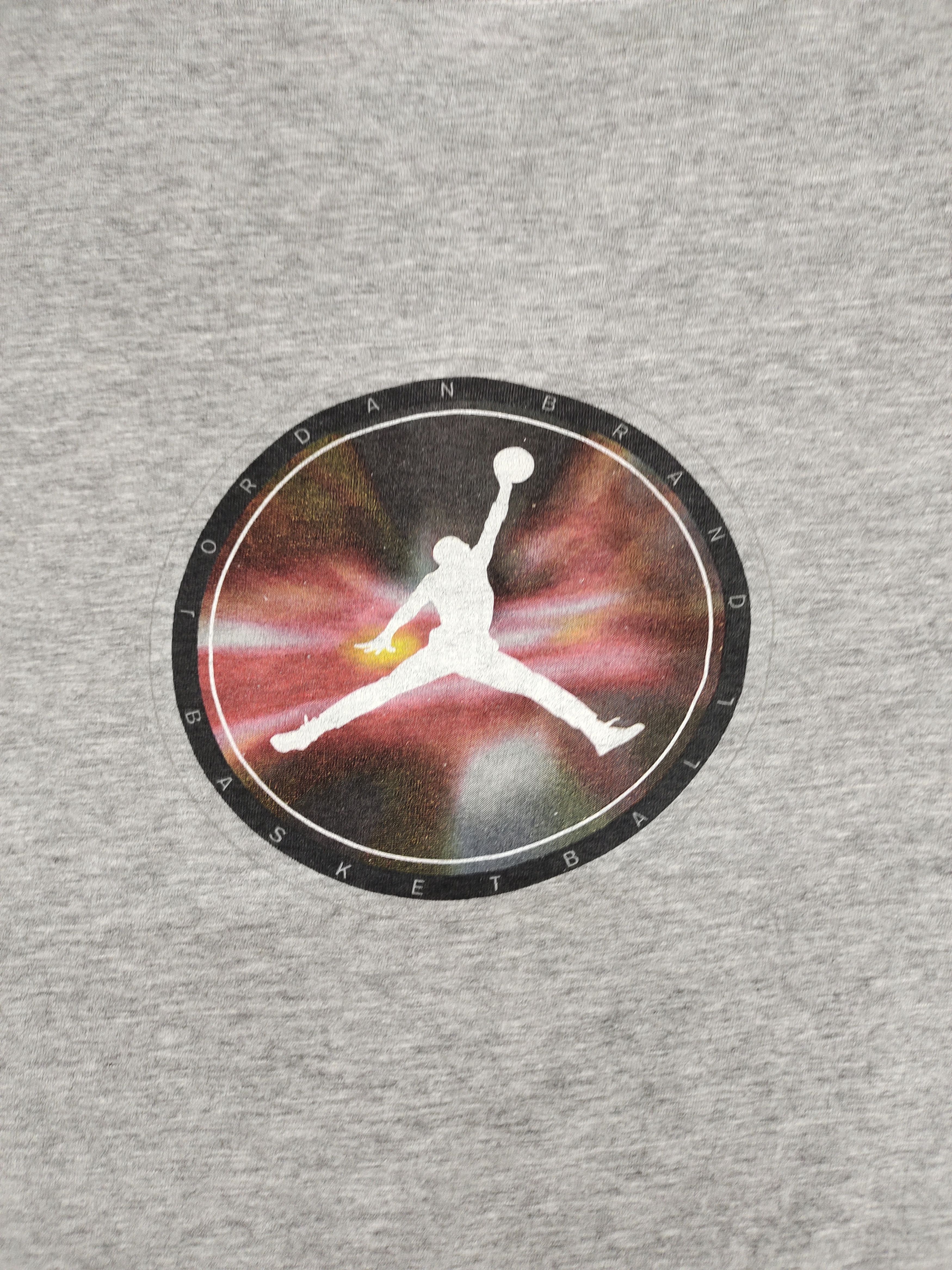 Jordan Brand Vintage 90s Nike Jordan Brand Basketball Center Logo T-Shirt Size US L / EU 52-54 / 3 - 3 Thumbnail