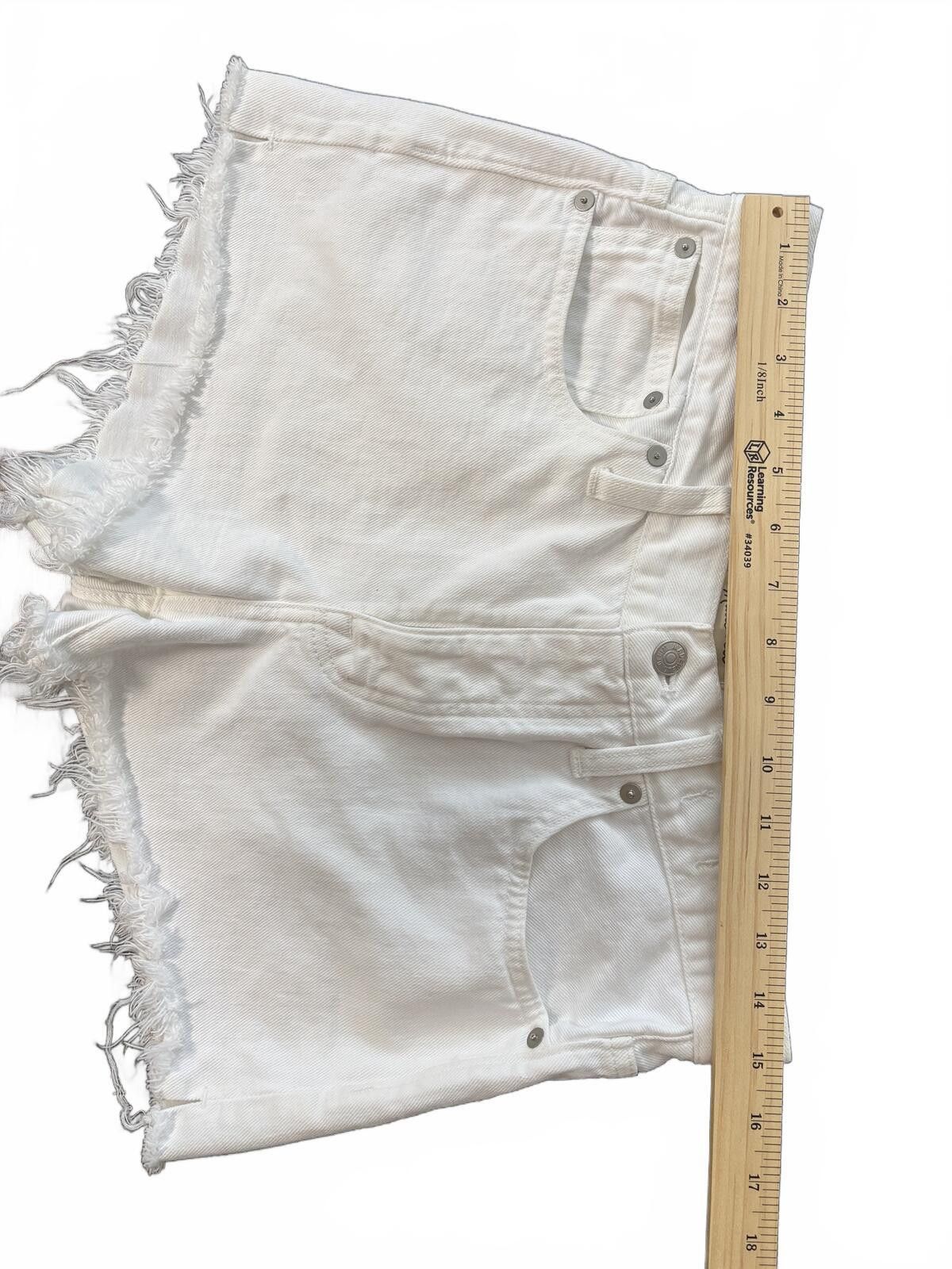 Madewell White Denim Cutoff Shorts with Frayed Hem 25 Size 30" / US 8 / IT 44 - 9 Thumbnail