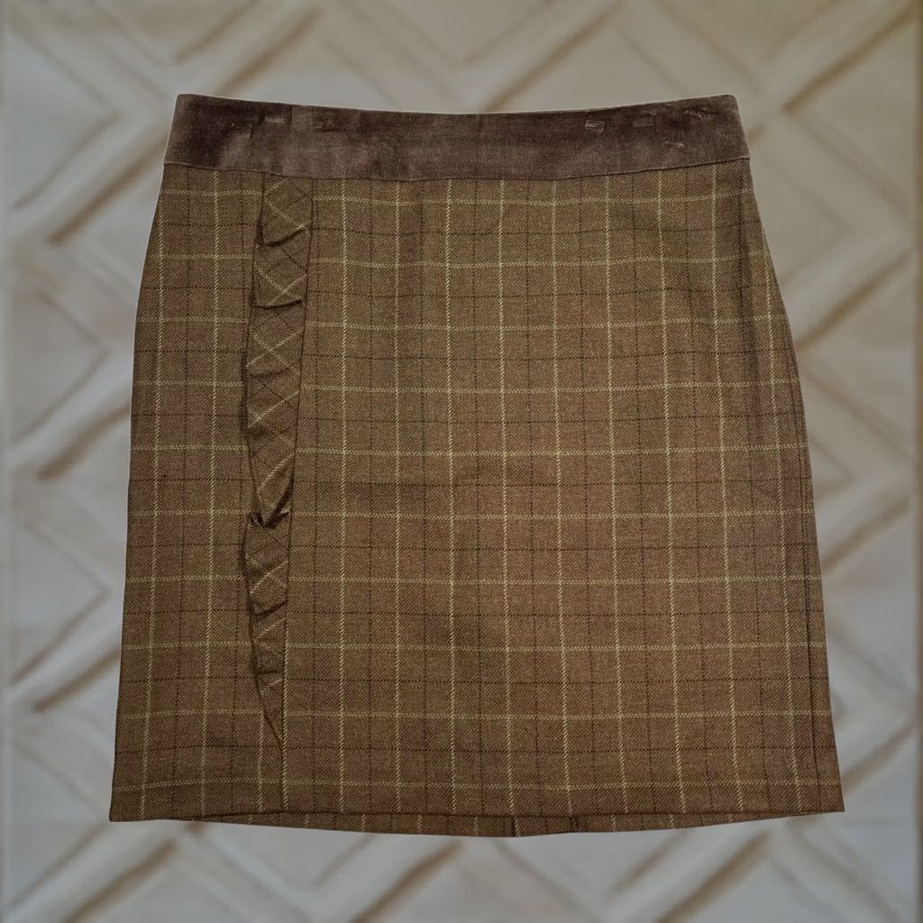 J.McLaughlin VINTAGE? No. J.McLaughlin Wool Brown Plaid Knee Length Skirt Women's Size 12 Size 34" / US 12 / IT 48 - 1 Thumbnail