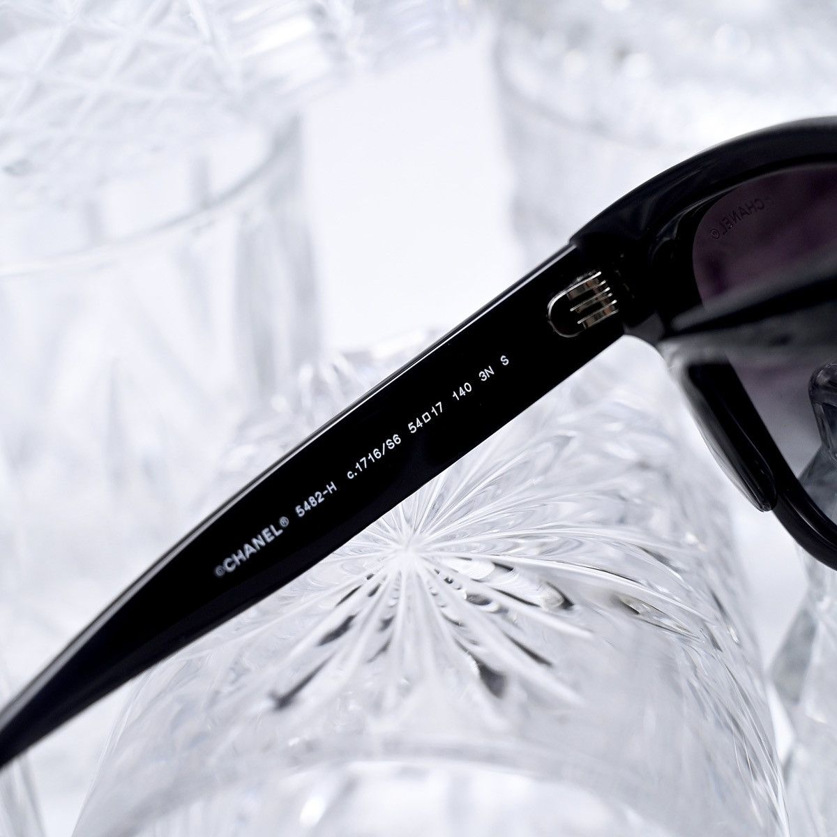 Chanel CHANEL 0CH5482H SUNGLASSES Size ONE SIZE - 6 Thumbnail