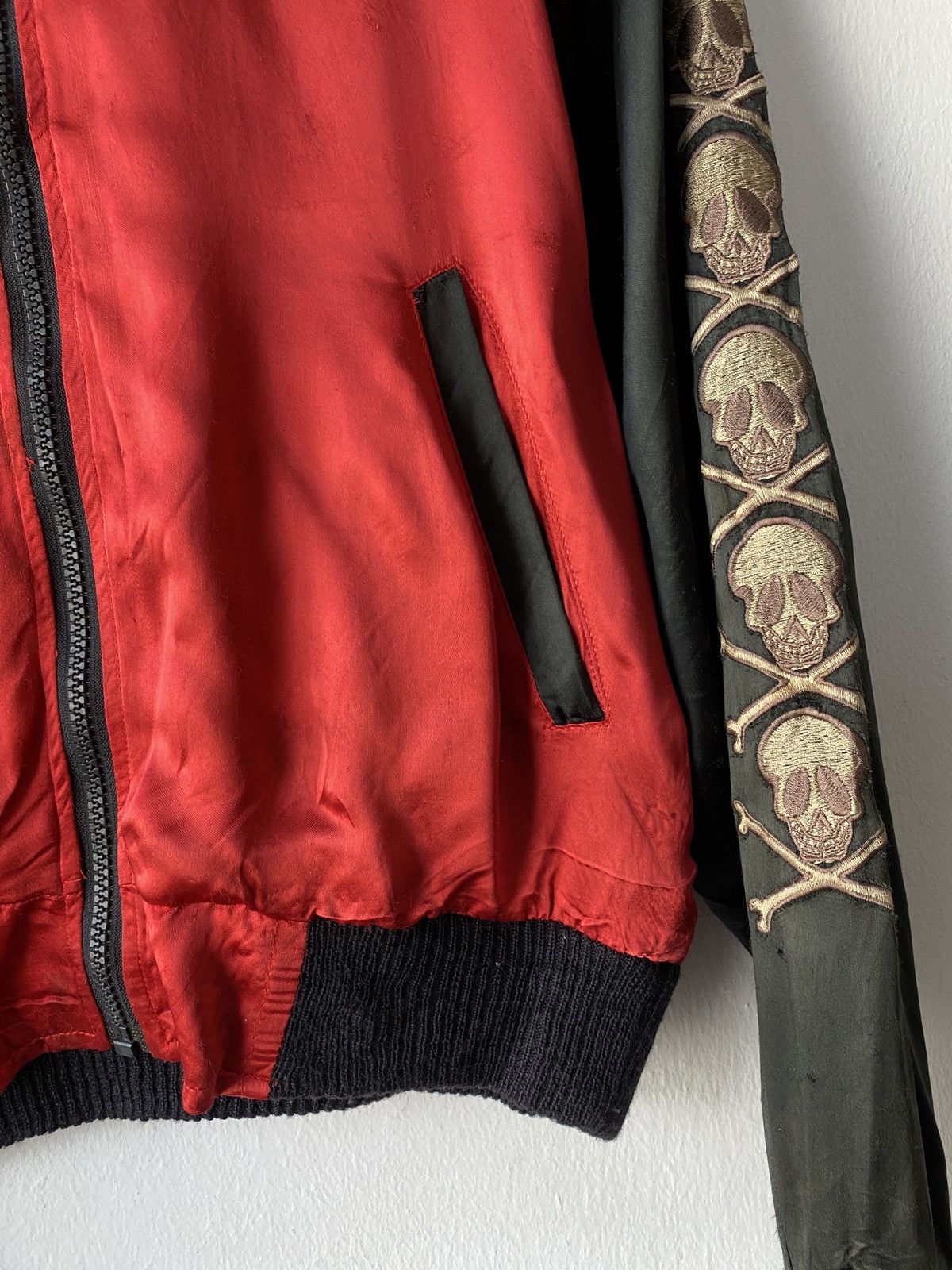 Japanese Brand × Vintage Vintage Crawler Skulls Spider Embroidery Japan Rayon Jacket Size US M / EU 48-50 / 2 - 7 Thumbnail