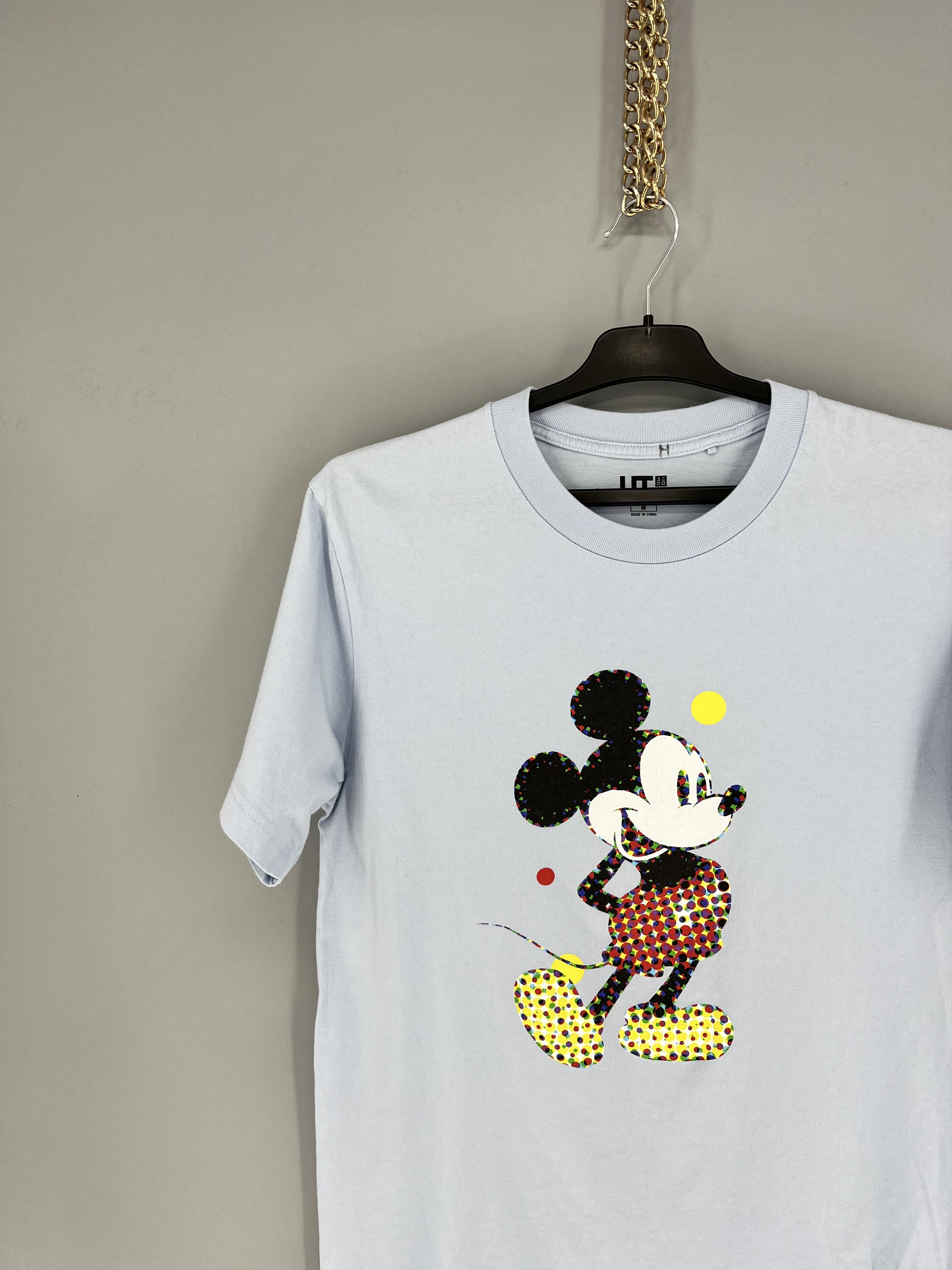 Uniqlo × Vintage Vintage Y2K Mickey Stands UT (Short Sleeve Graphic T-Shirt) Size US M / EU 48-50 / 2 - 6 Thumbnail