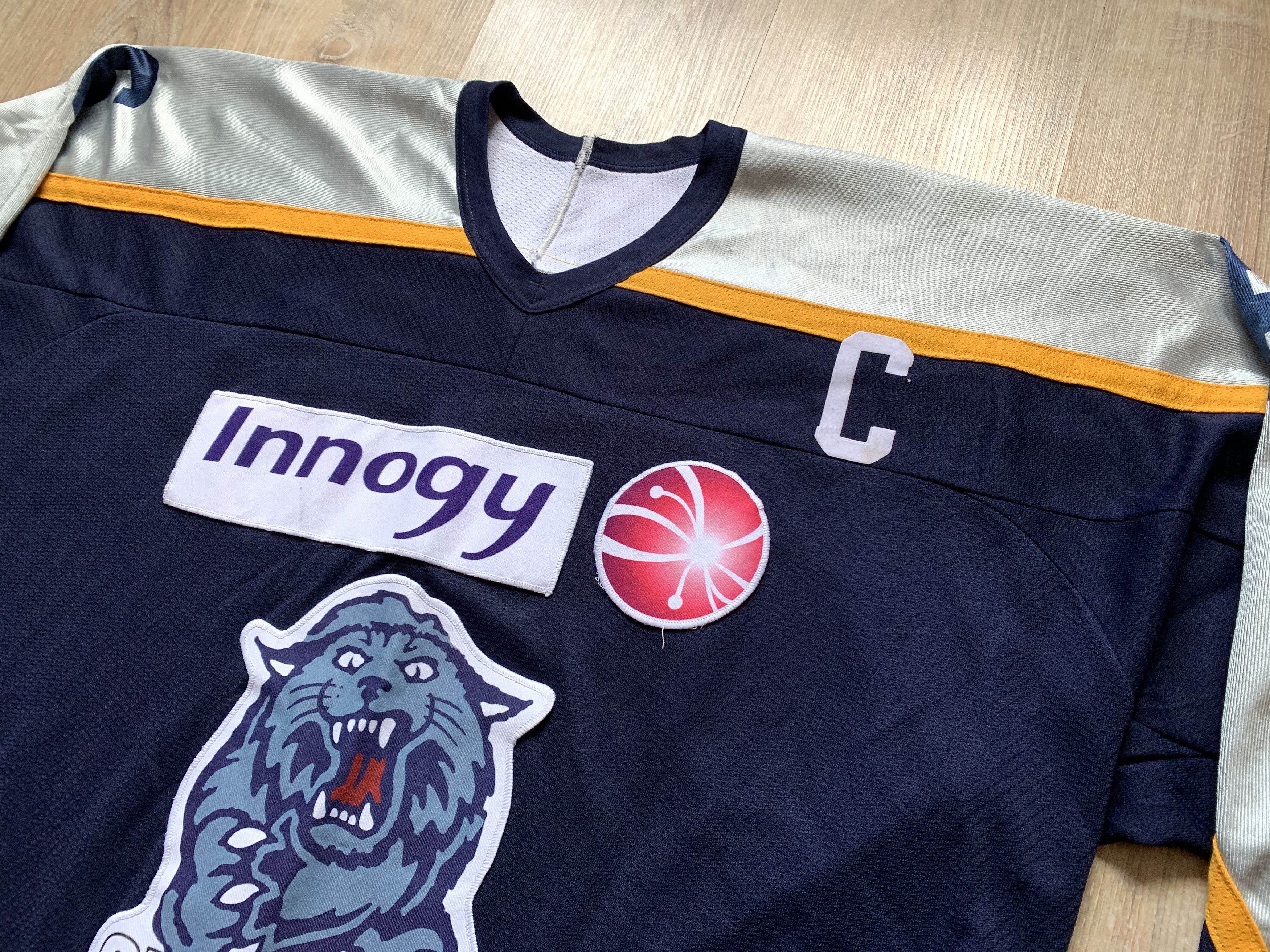 Ccm × NHL × Vintage Vintage Swindon Innogy Ccm Brathwaite Hockey Jersey Size US XXL / EU 58 / 5 - 3 Thumbnail