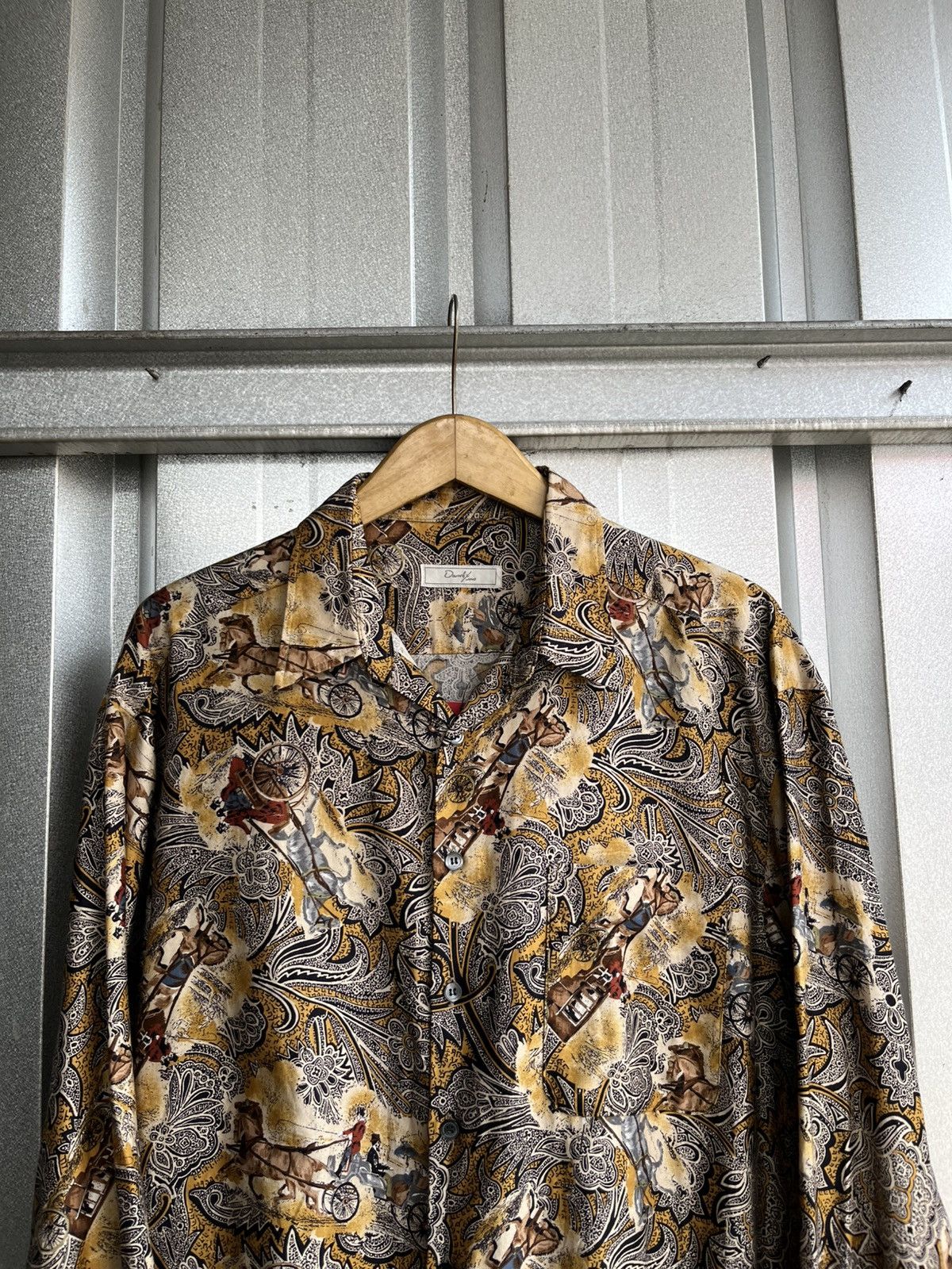 Tornado Mart retro style donma uomo shirt /versace/dior/cdg/prada/ Size US M / EU 48-50 / 2 - 2 Thumbnail