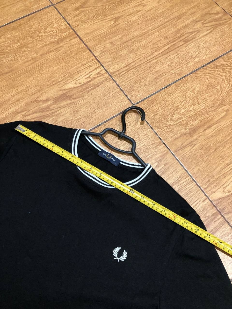 Fred Perry VINTAGE FRED PERRY STREETWEAR TEE BASIC LOGO Size US XL / EU 56 / 4 - 8 Thumbnail