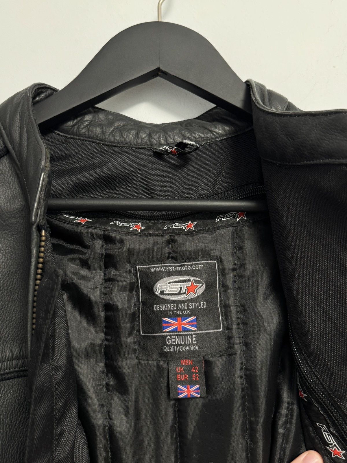 Other RST Moto Jacket Leather Sport Racing Biker Motorcycle Size US M / EU 48-50 / 2 - 14 Thumbnail