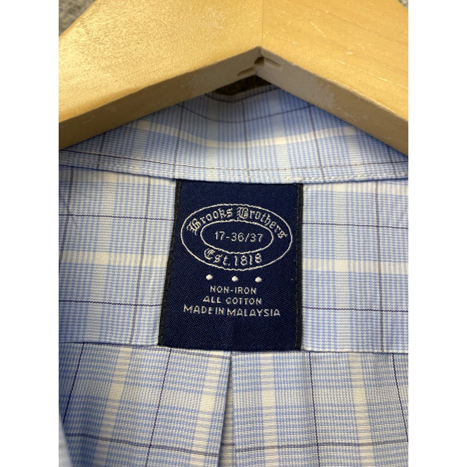 Brooks Brothers Brooks Brothers Button-Up Shirt Mens 17 36/37 Blue Plaid Cotton / 161-17 Button-Up Shirt Size US XL / EU 56 / 4 - 4 Thumbnail