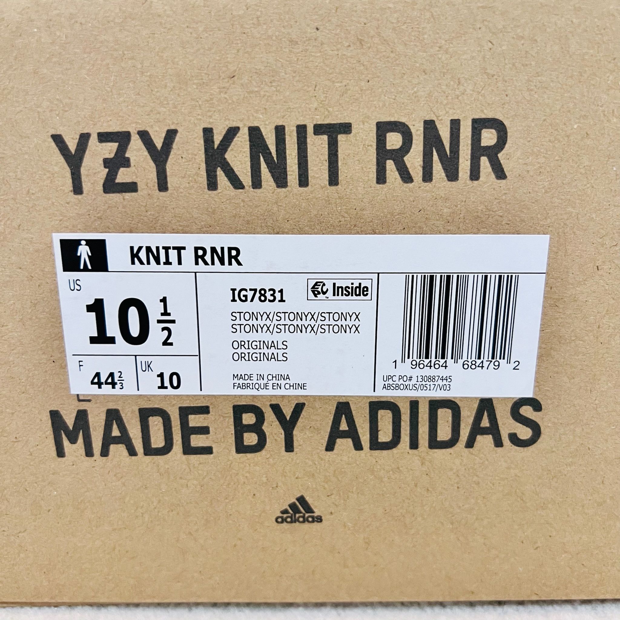 Yeezy NEW in Box Yeezy knit runner stone onyx Size US 10.5 / EU 43-44 - 3 Thumbnail