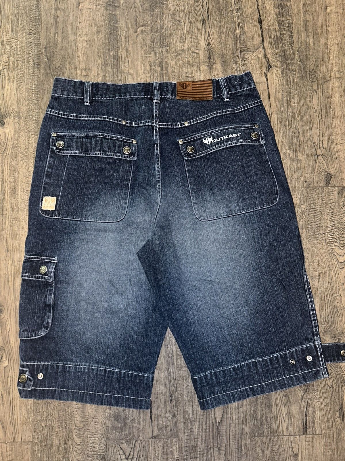 Outkast × Vintage vintage y2k baggy outkast jorts Size US 40 / EU 56 - 1 Thumbnail
